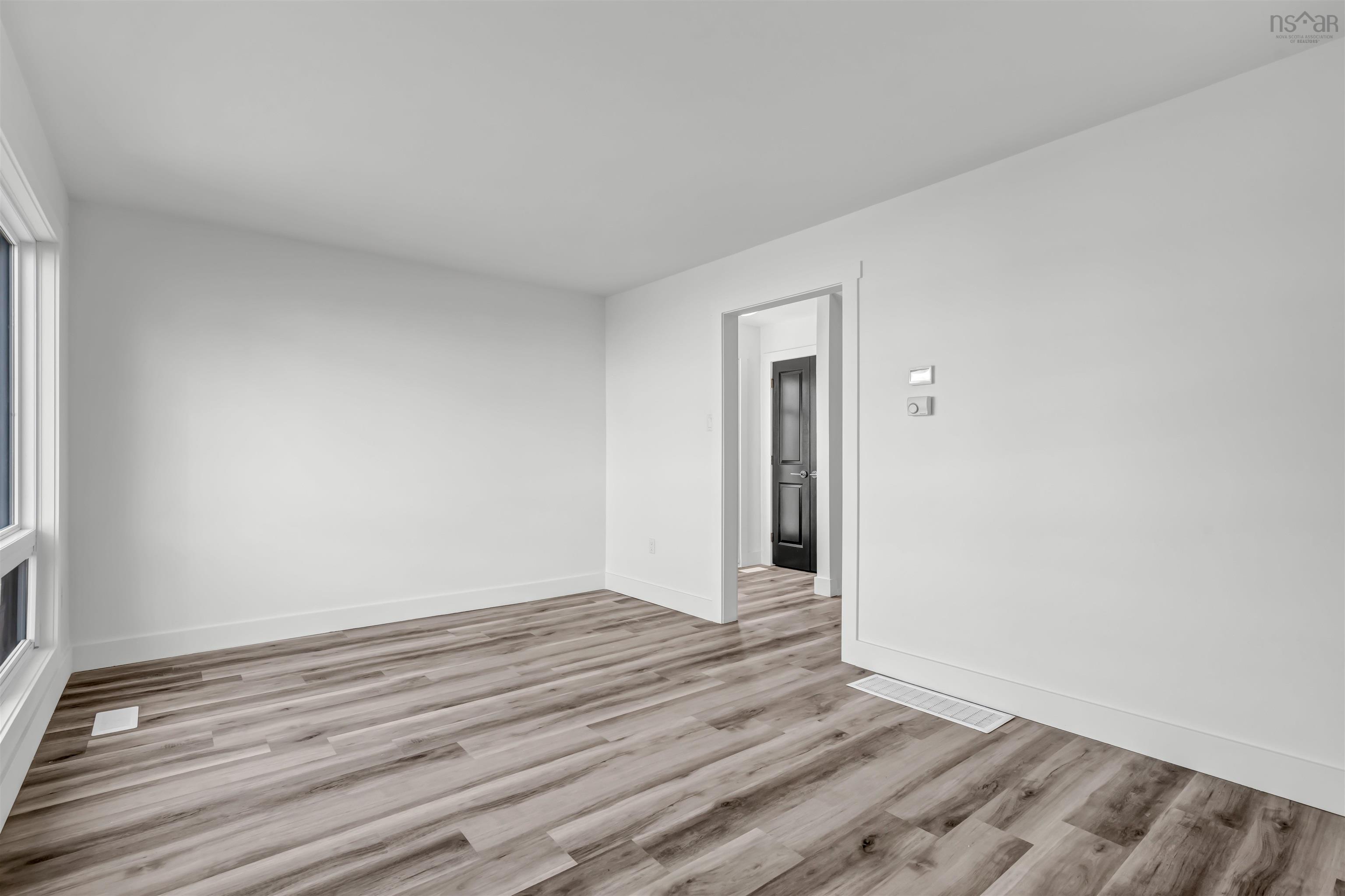 $629,900.00: 13-13A Ruben Court, Dartmouth