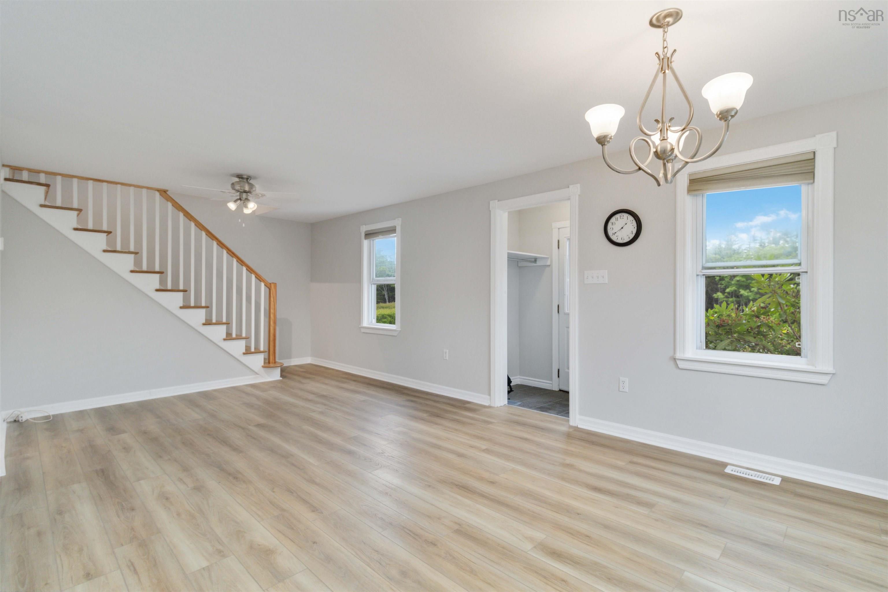 $390,000.00: 1470 Prospect Road, Hatchet Lake