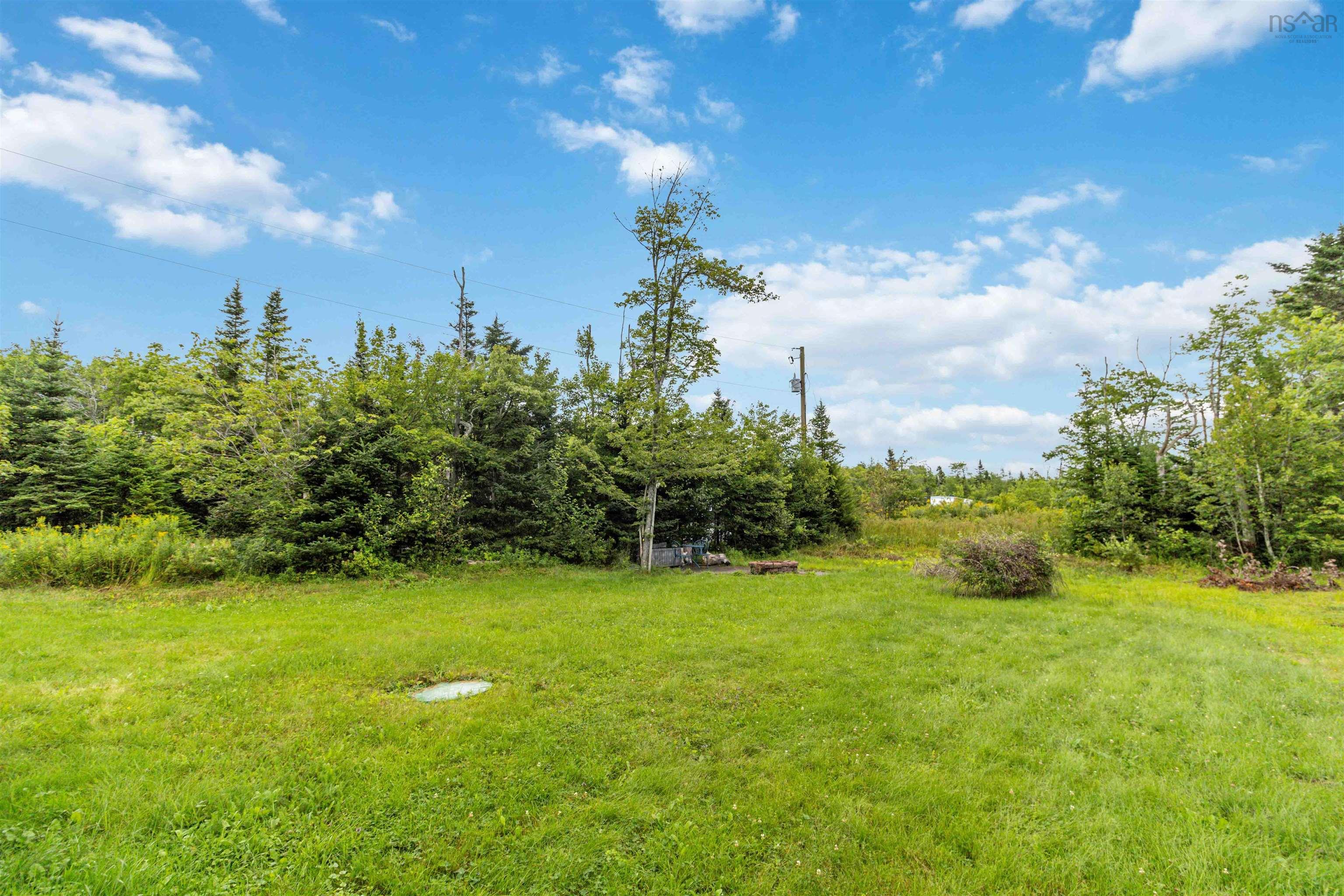 $390,000.00: 1470 Prospect Road, Hatchet Lake