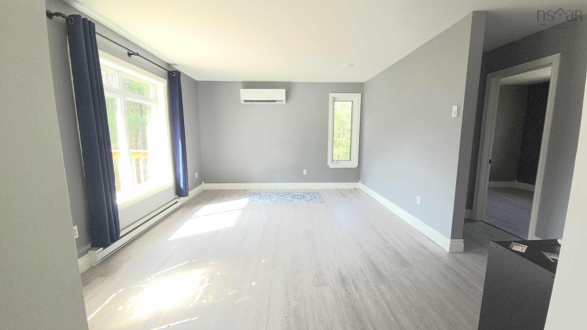 $365,000.00: 2455 Loretta Avenue, Coldbrook