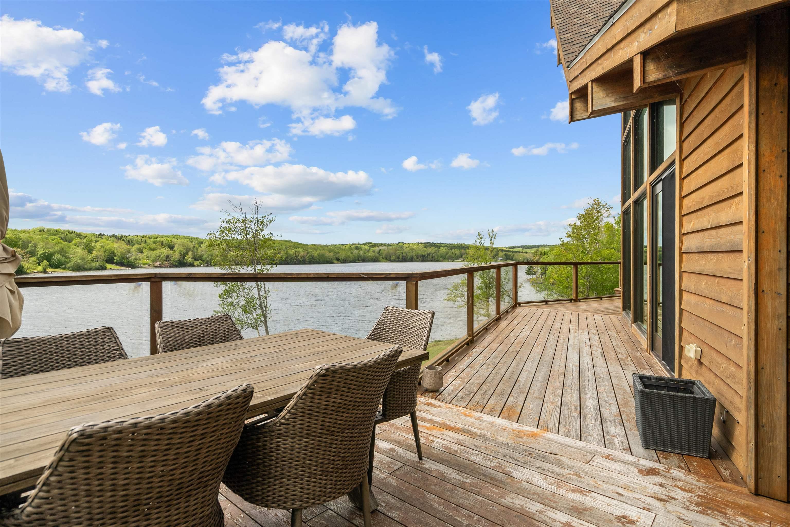 $1,375,000.00: 16 Sunset Lane, Goshen