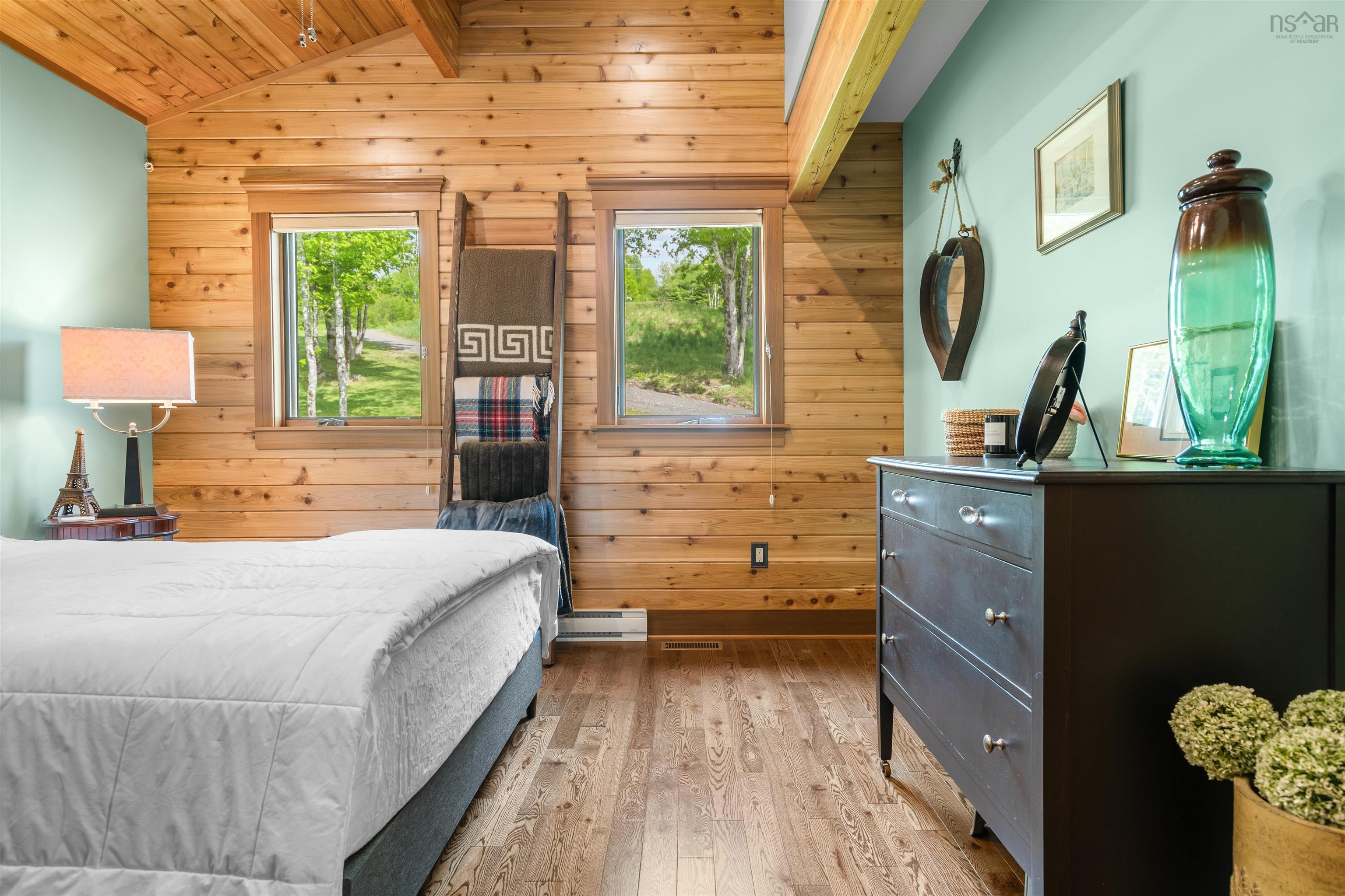 $1,375,000.00: 16 Sunset Lane, Goshen