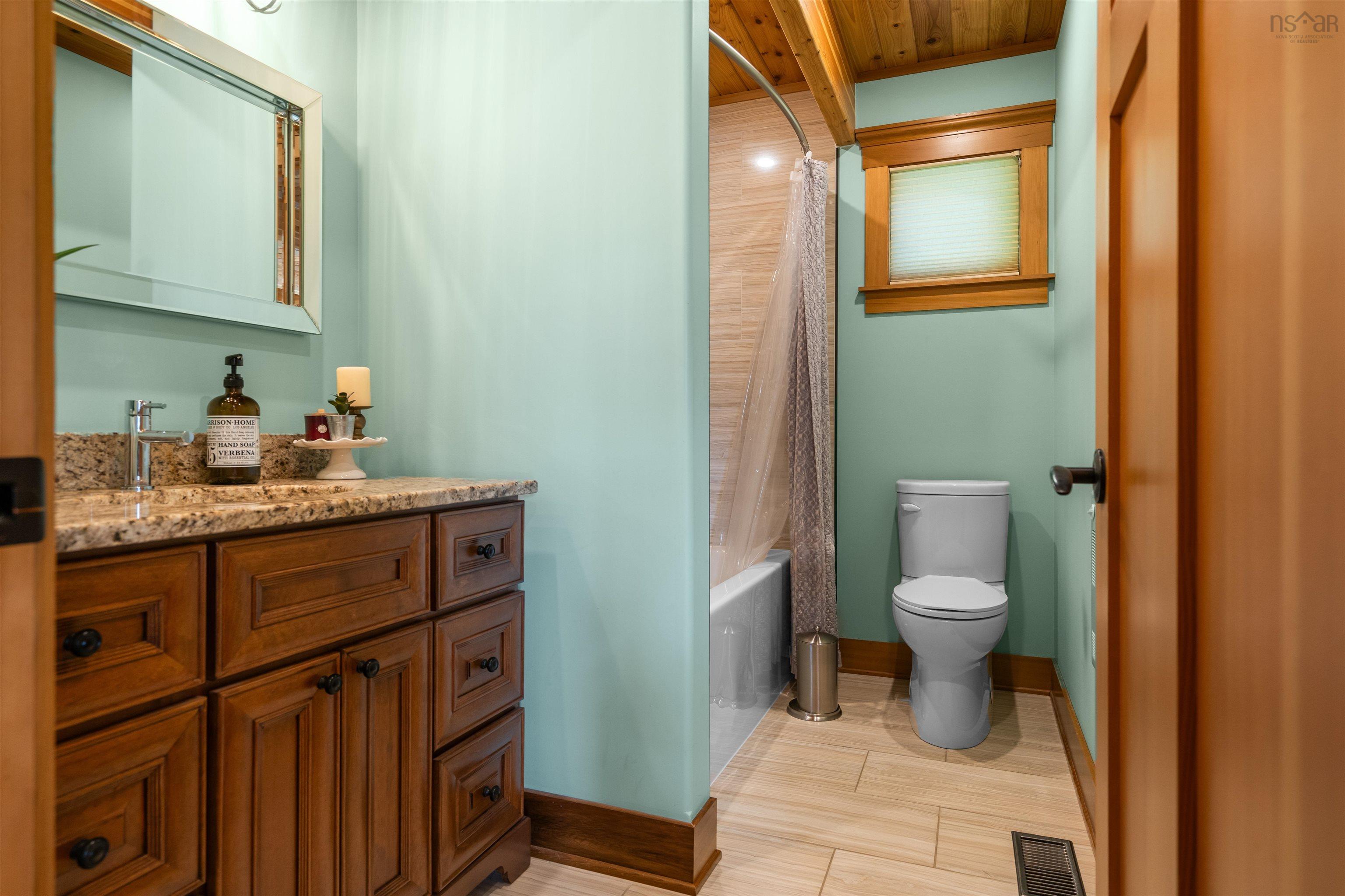 $1,375,000.00: 16 Sunset Lane, Goshen