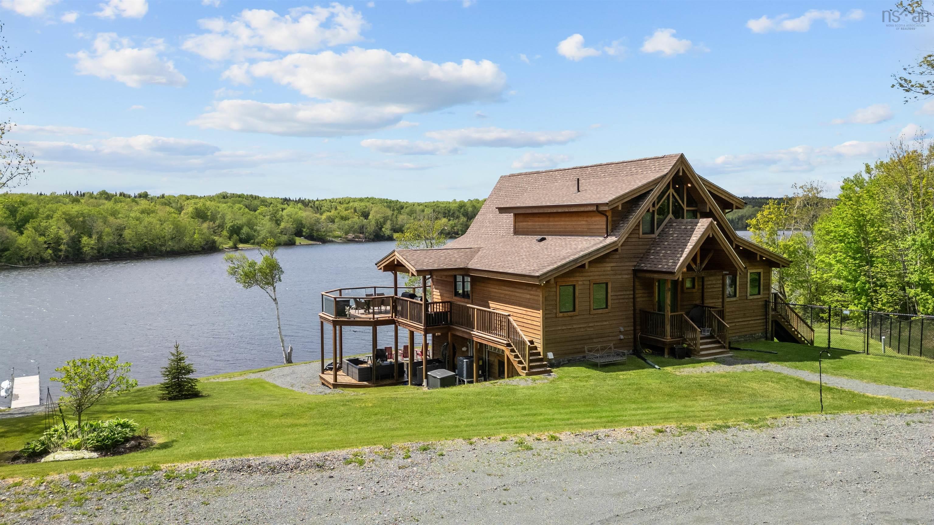 $1,375,000.00: 16 Sunset Lane, Goshen