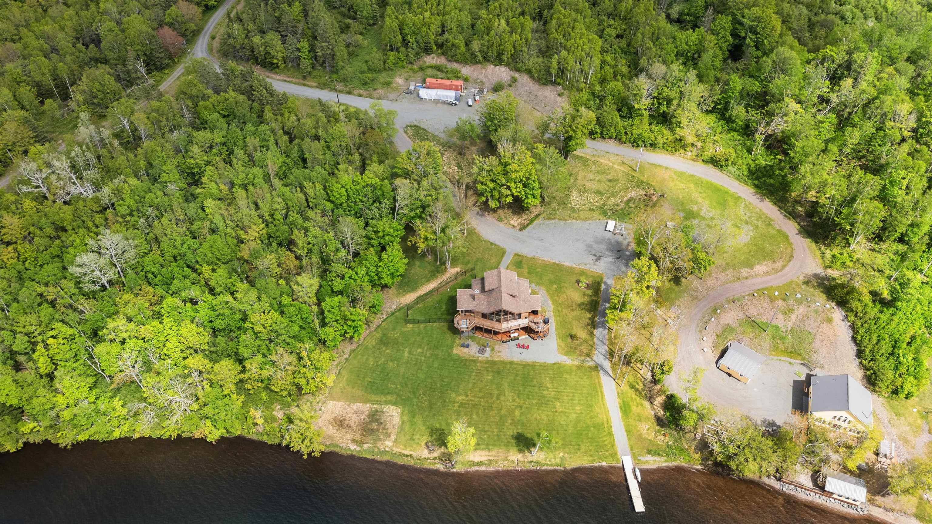 $1,375,000.00: 16 Sunset Lane, Goshen
