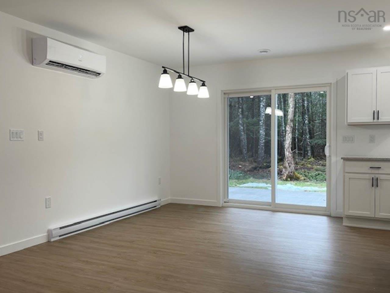 $509,000.00: 32 FIVE POUND Road, Wentzells Lake