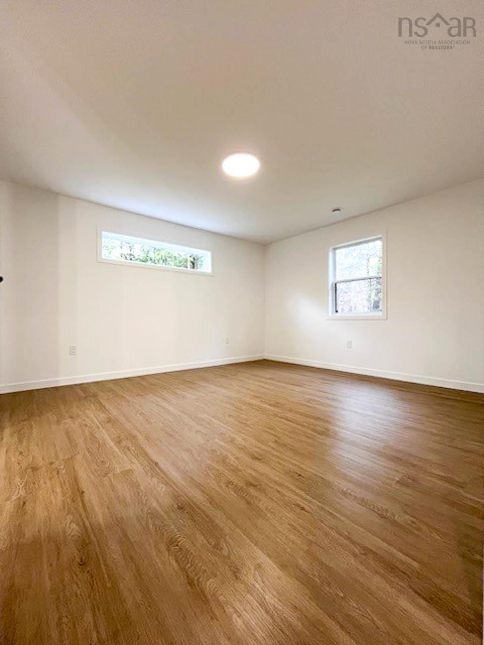 $509,000.00: 32 FIVE POUND Road, Wentzells Lake