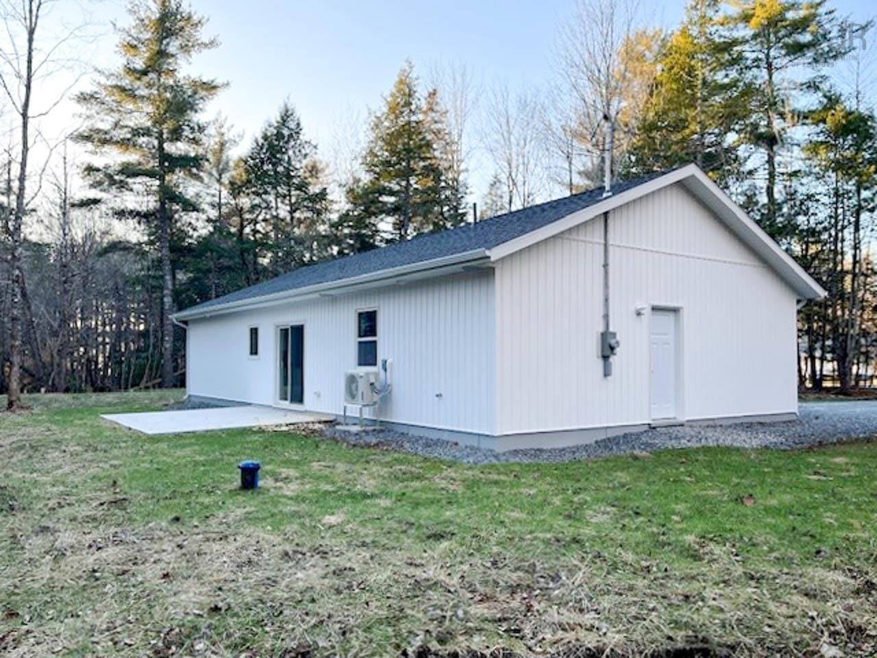 $509,000.00: 32 FIVE POUND Road, Wentzells Lake