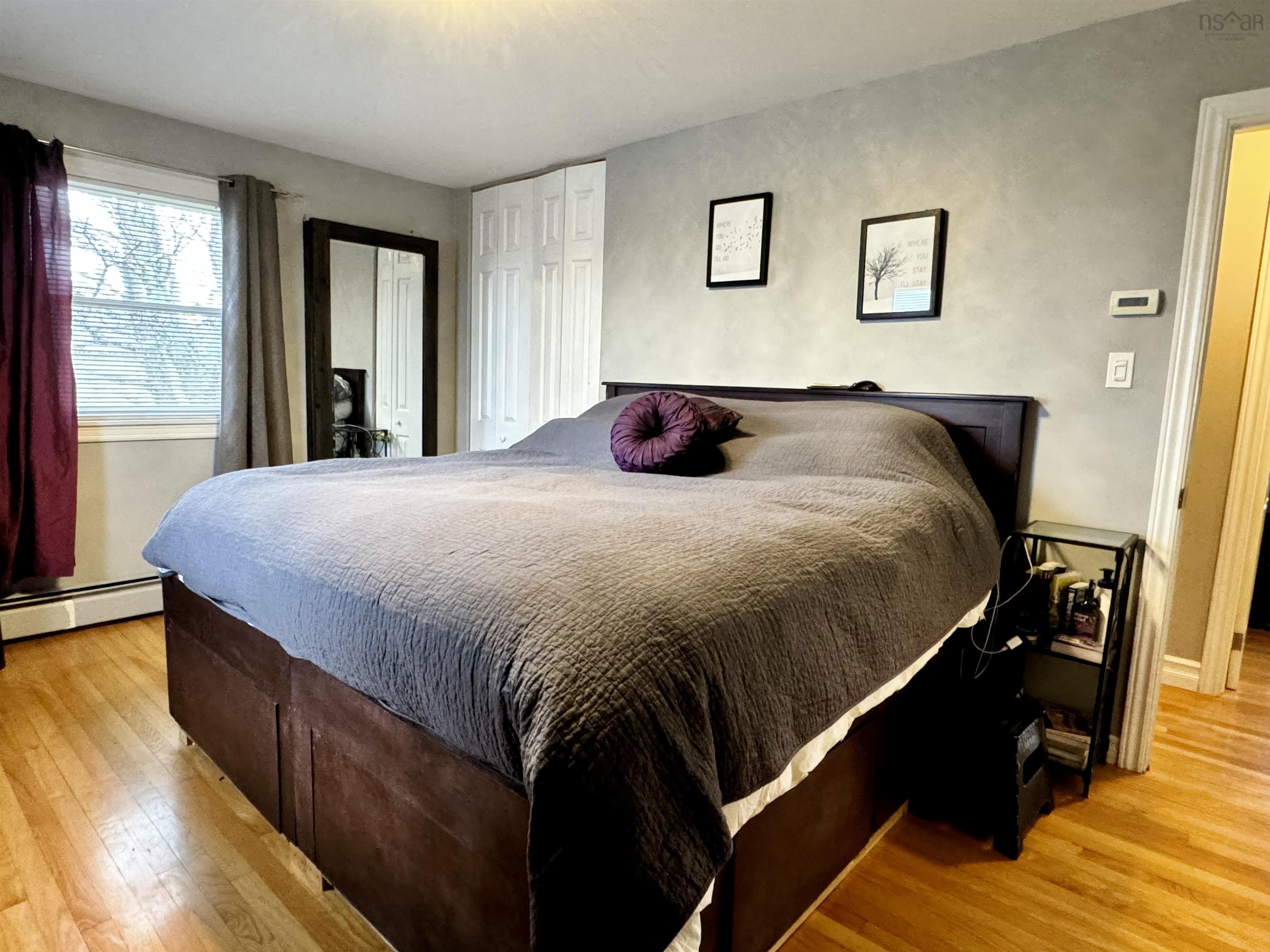 $469,000.00: 213 Neville Street, Dominion