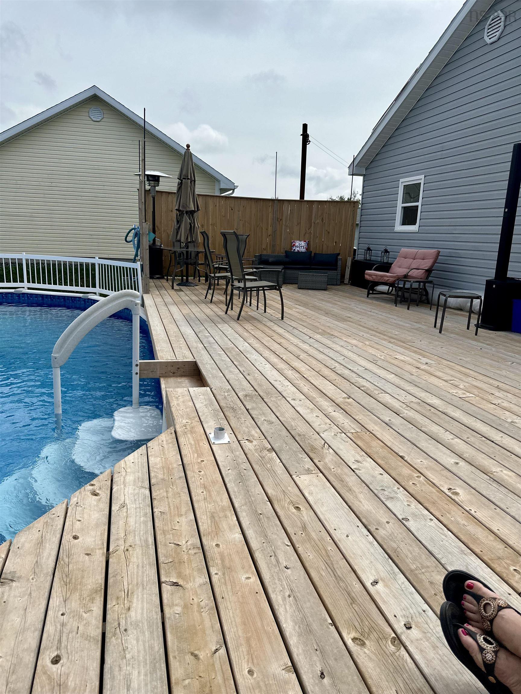 $469,000.00: 213 Neville Street, Dominion