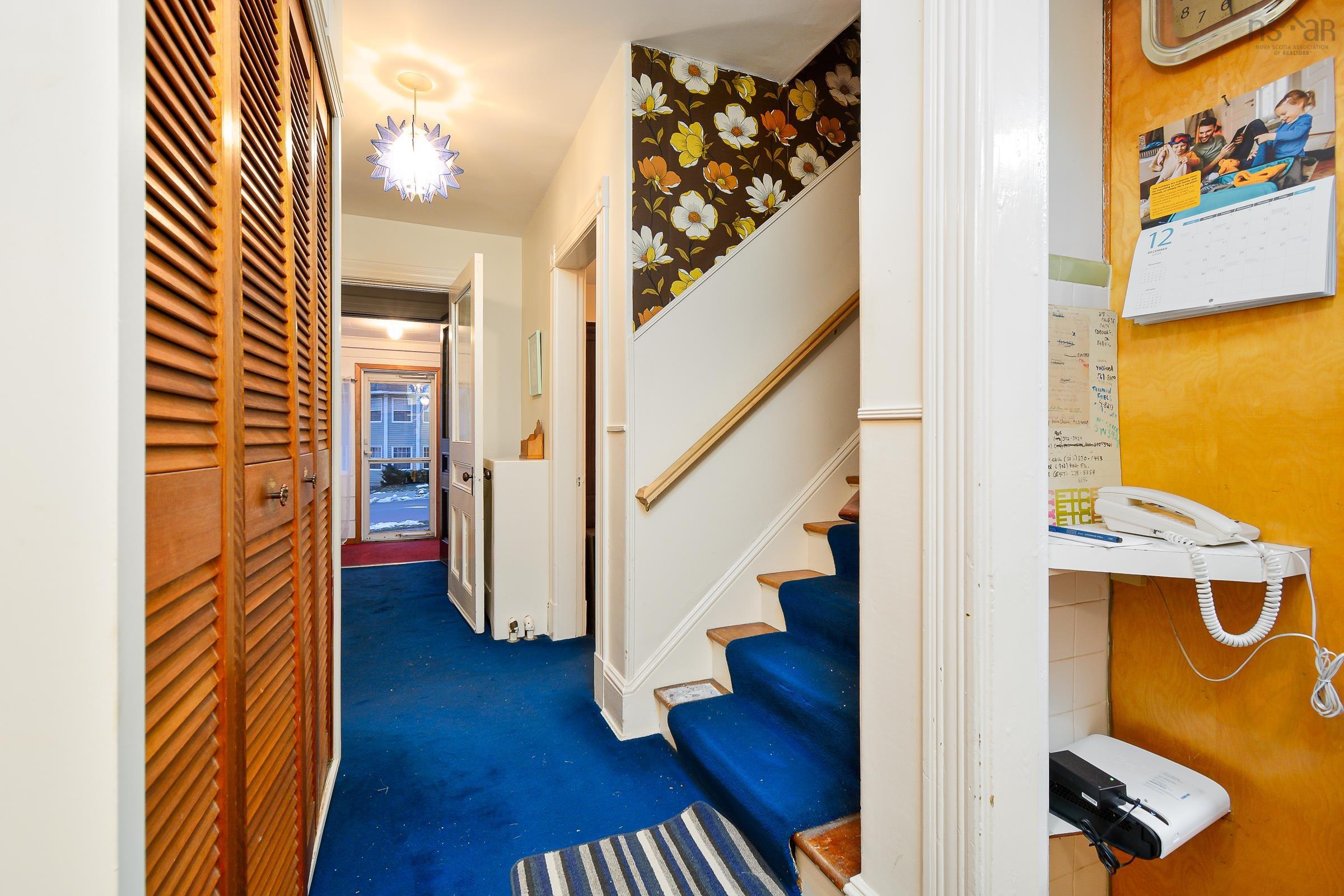$199,999.00: 190 Whitney, Sydney