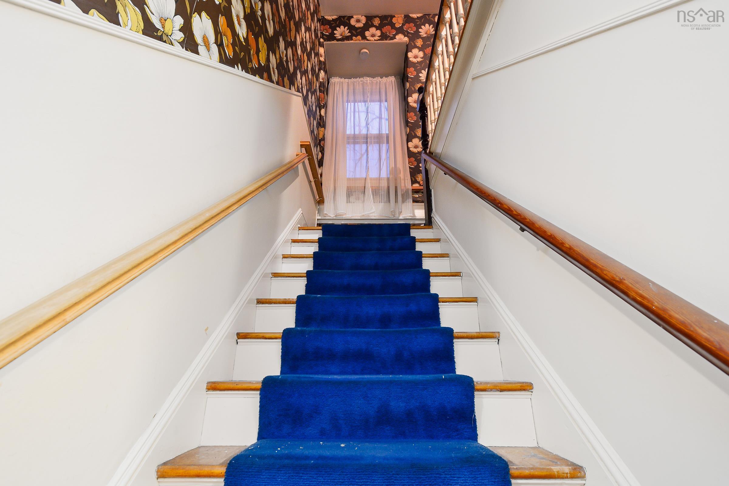 $199,999.00: 190 Whitney, Sydney