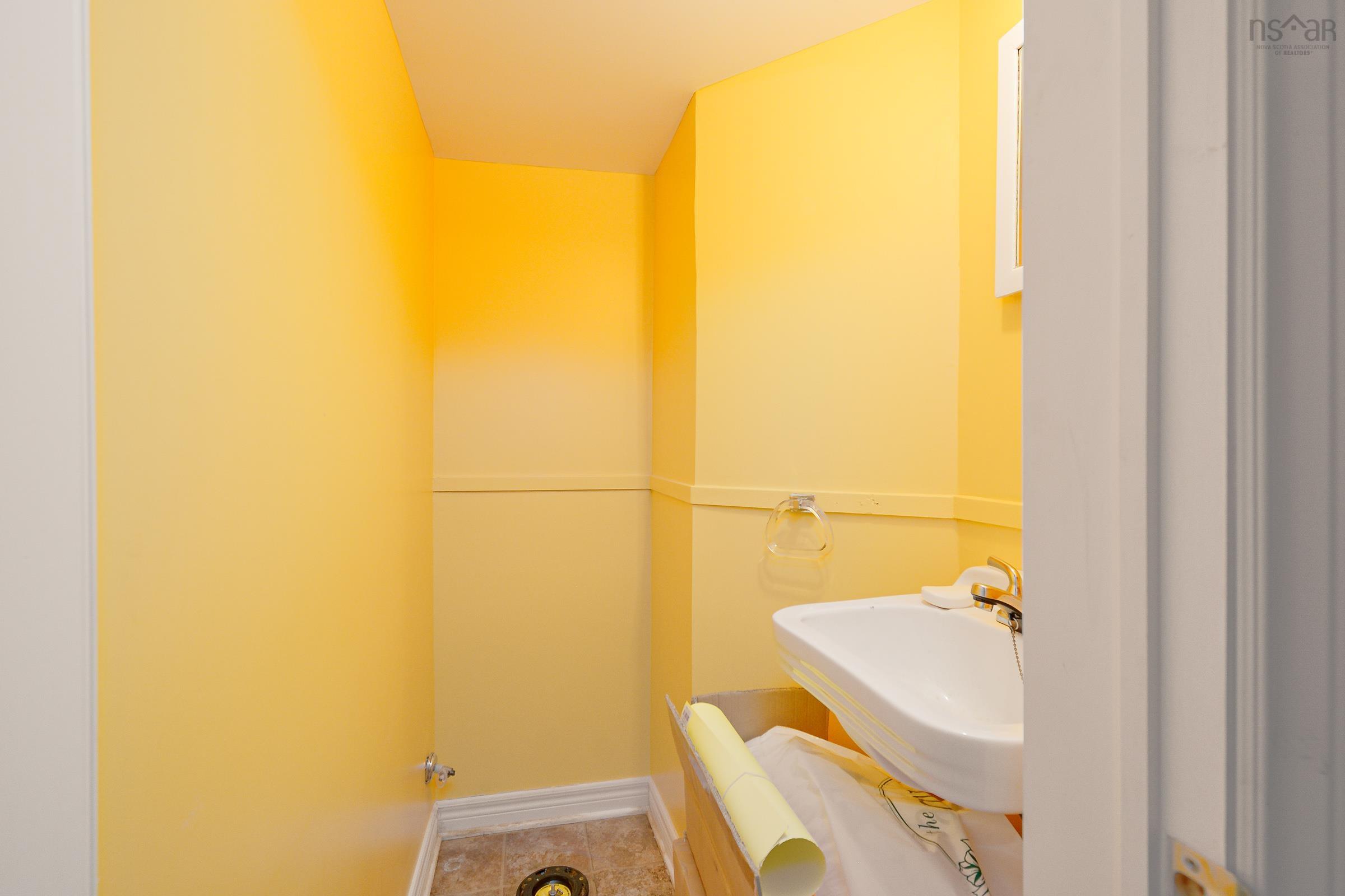 $199,999.00: 190 Whitney, Sydney