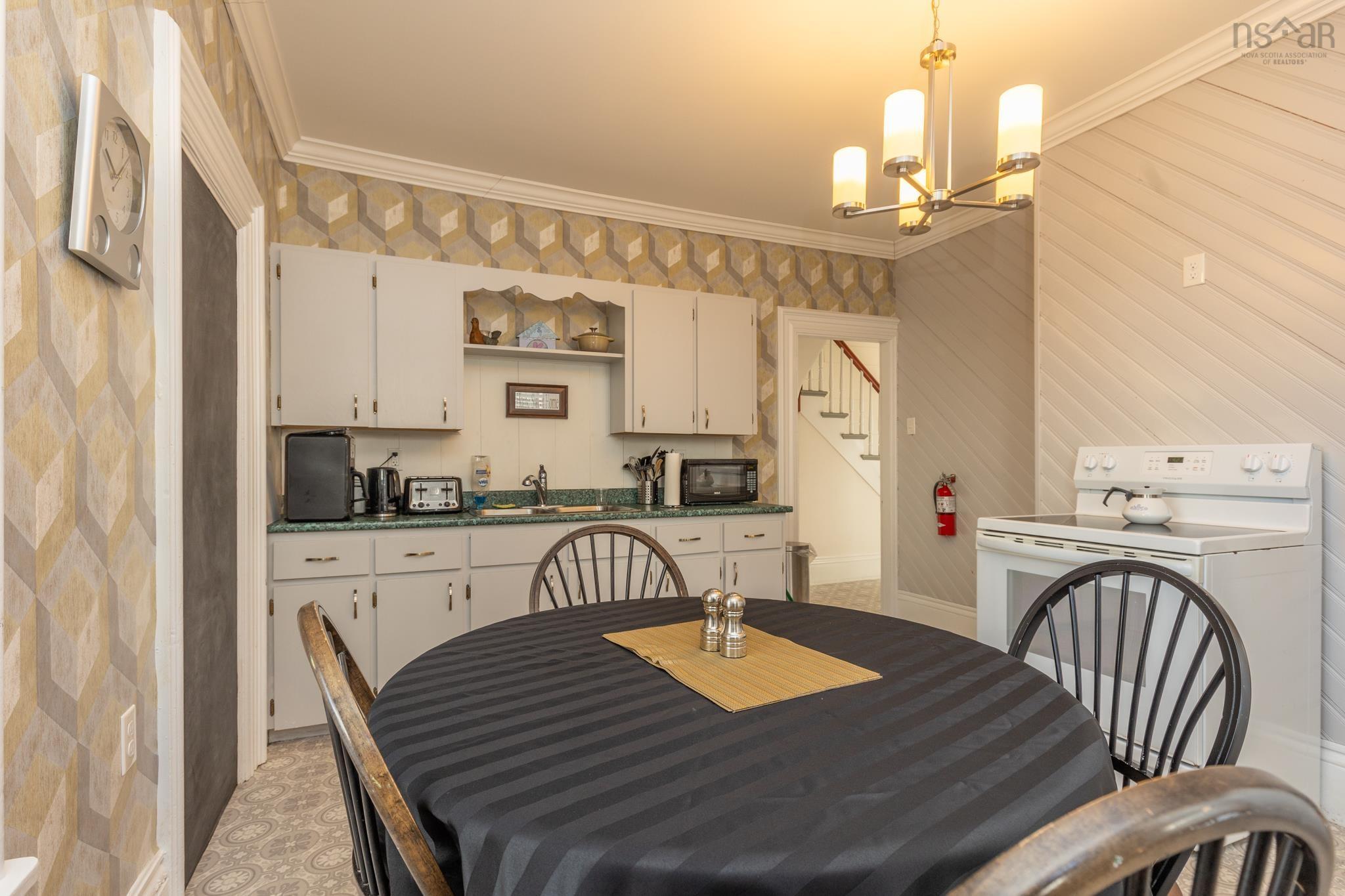 $299,000.00: 24 Albert Street, Yarmouth