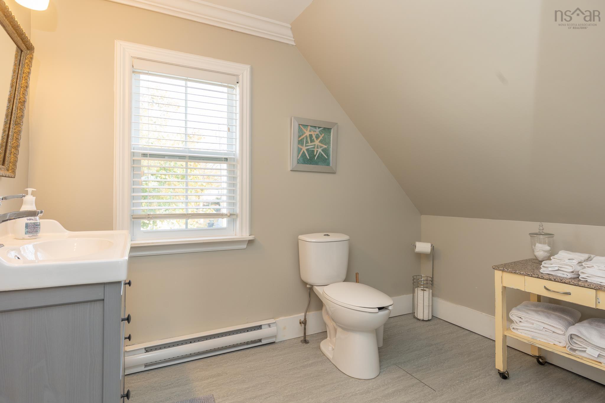 $299,000.00: 24 Albert Street, Yarmouth