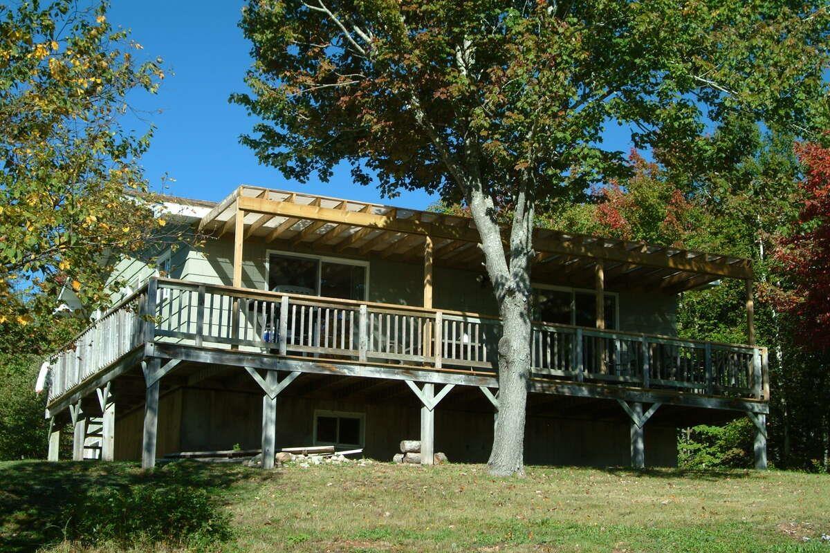 $2,990,000.00: 45227 Cabot Trail, North Shore