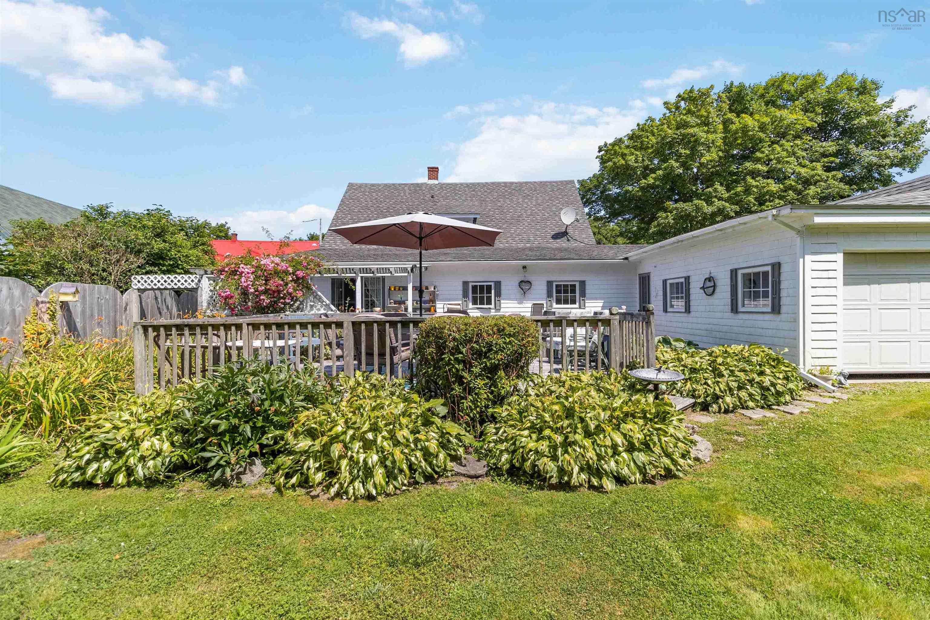 $365,000.00: 129 Hall Street, Lockeport