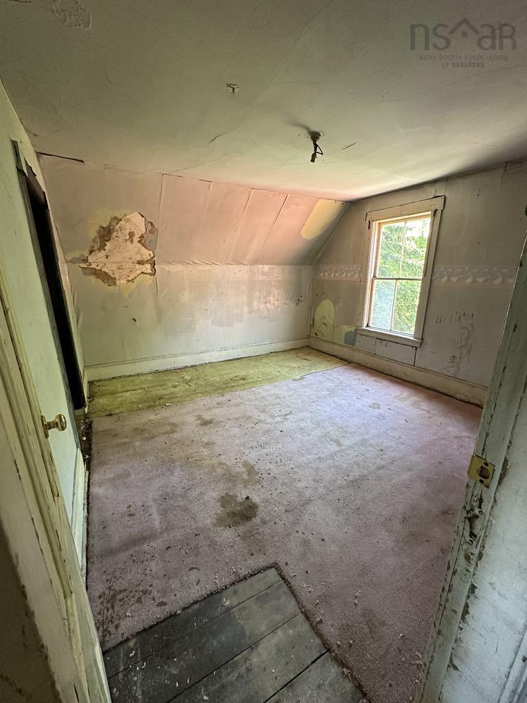 $74,900.00: 8 McLellan Street, Truro