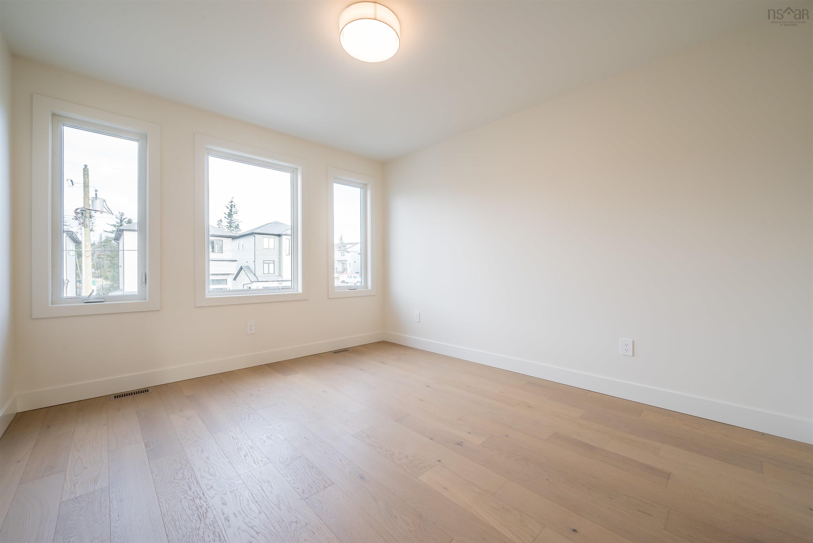 $929,900.00: 273 Talus Avenue, Bedford