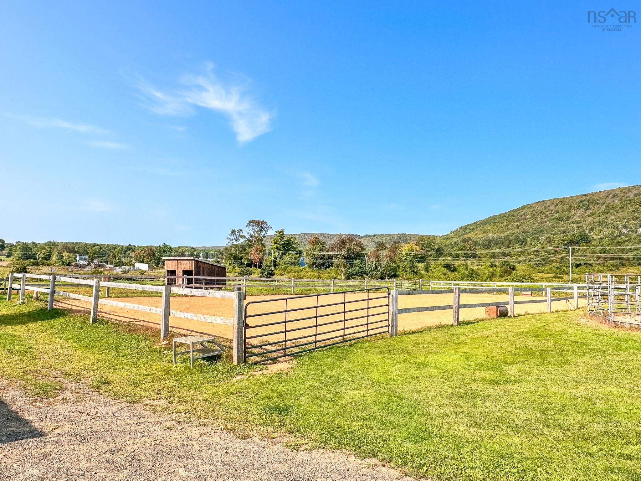 $674,900.00: 1654 Clarence Road, Clarence
