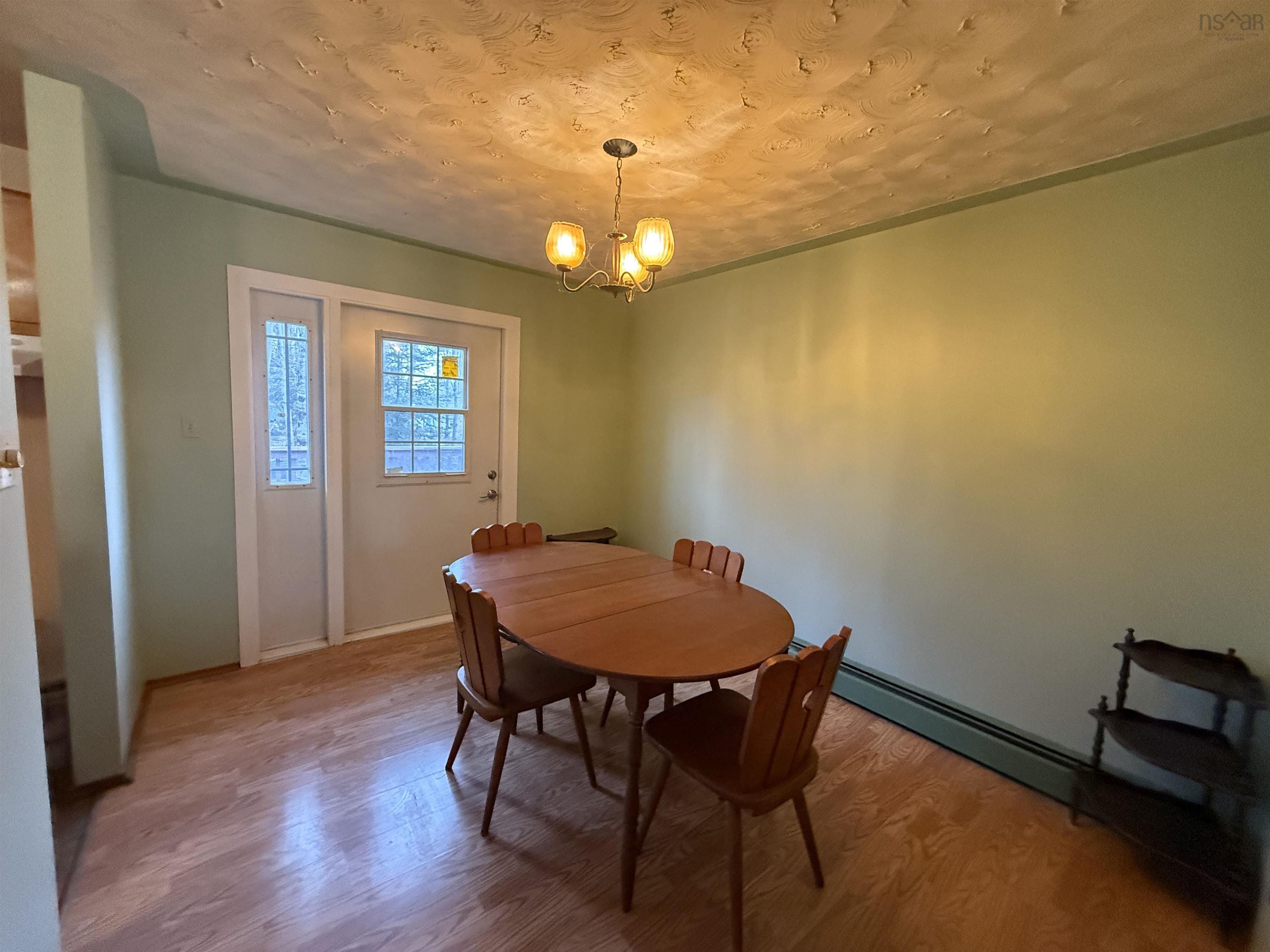 $295,000.00: 821 Catalina Lane, Greenwood