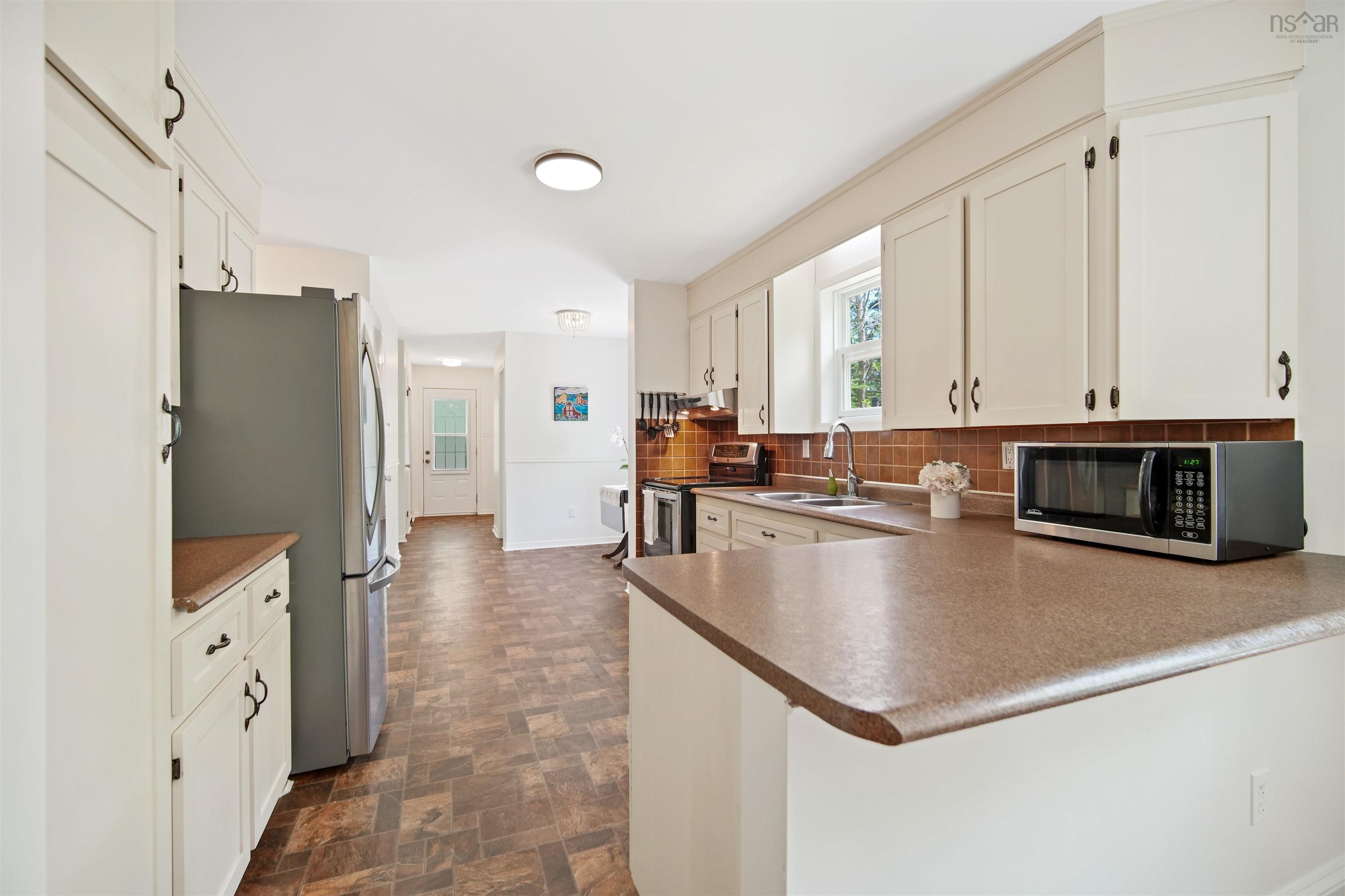 $589,000.00: 96 Lockview Road, Fall River