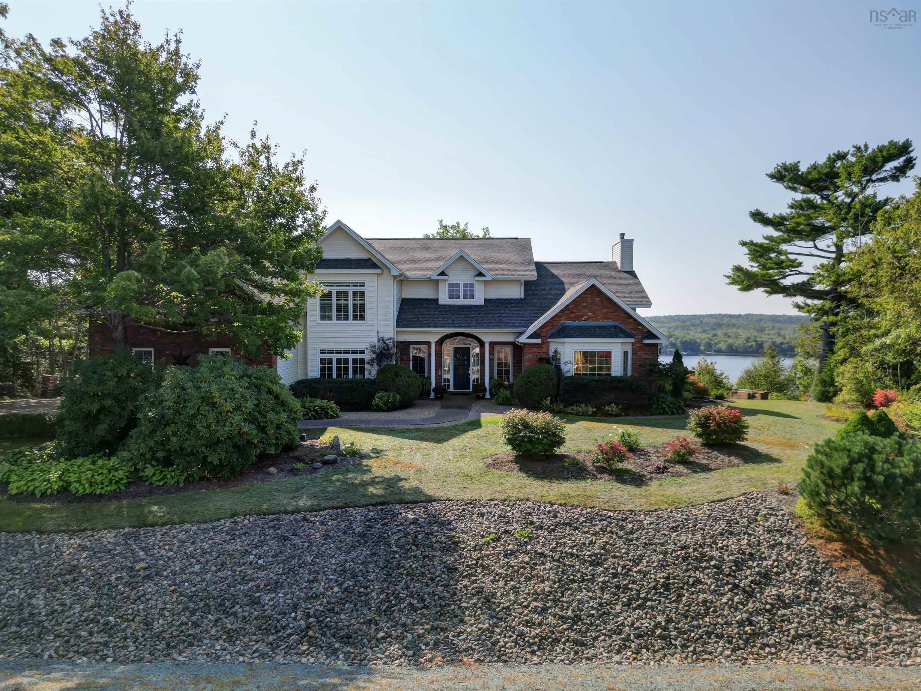 $1,199,000.00: 16 Glenmorren Court, Fall River