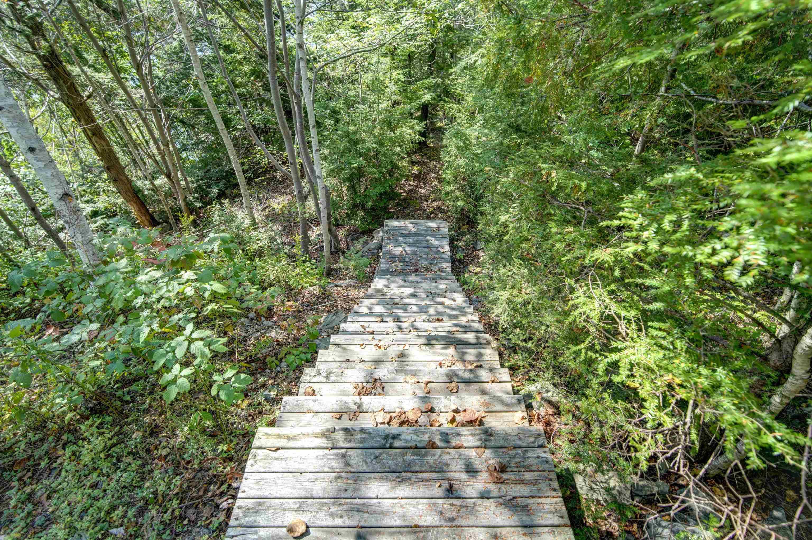 $1,199,000.00: 16 Glenmorren Court, Fall River