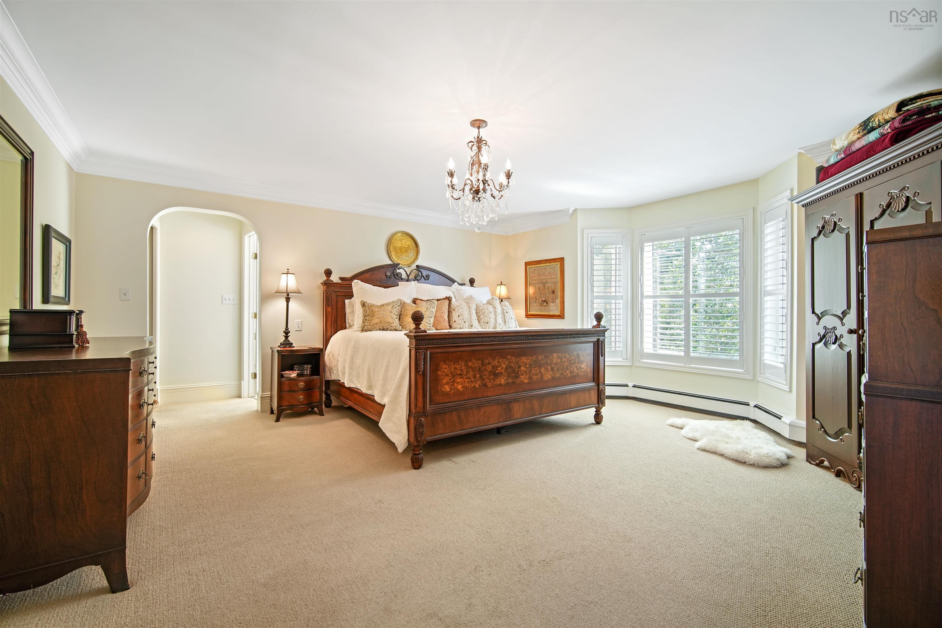$1,199,000.00: 16 Glenmorren Court, Fall River