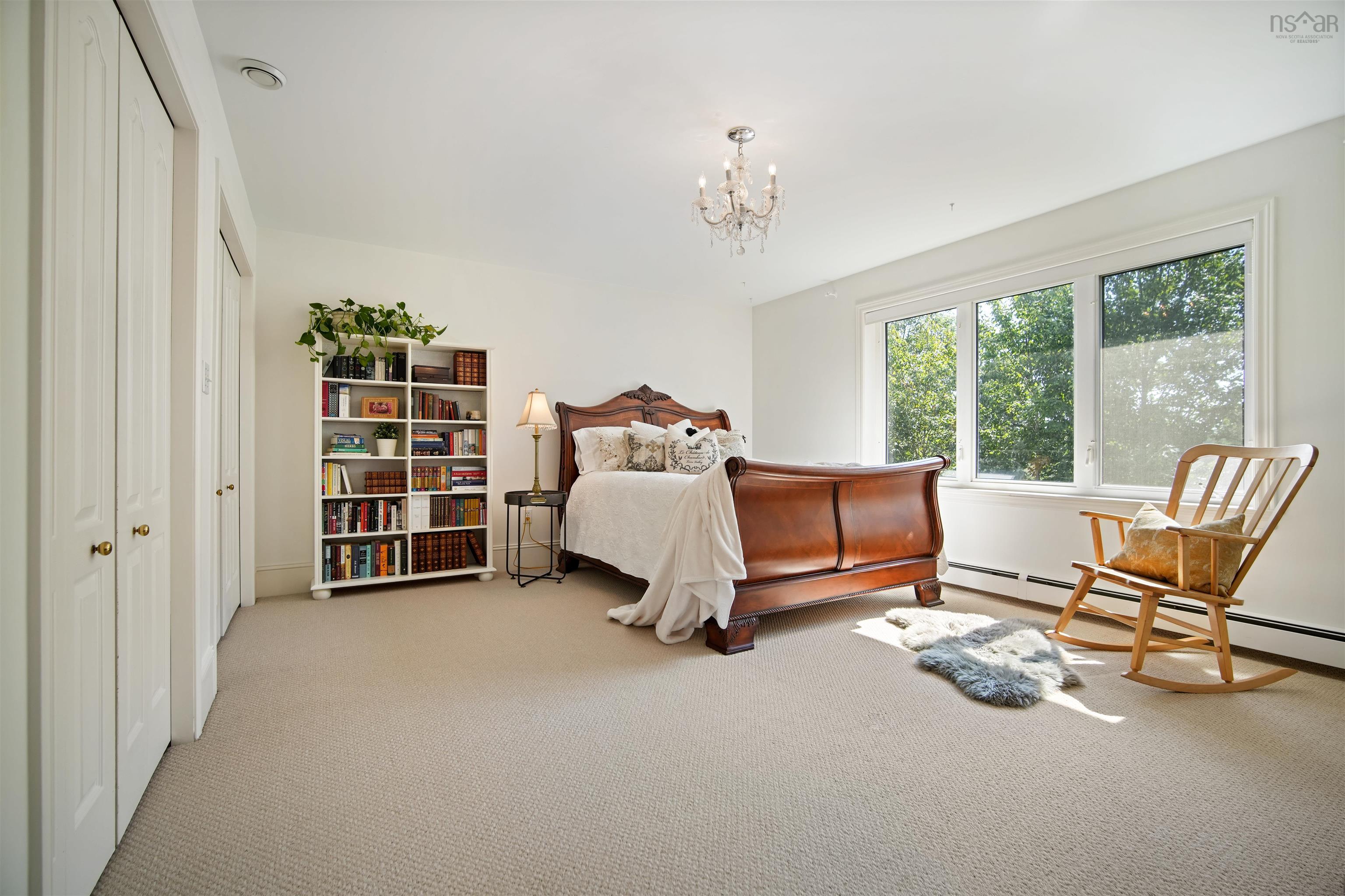 $1,199,000.00: 16 Glenmorren Court, Fall River