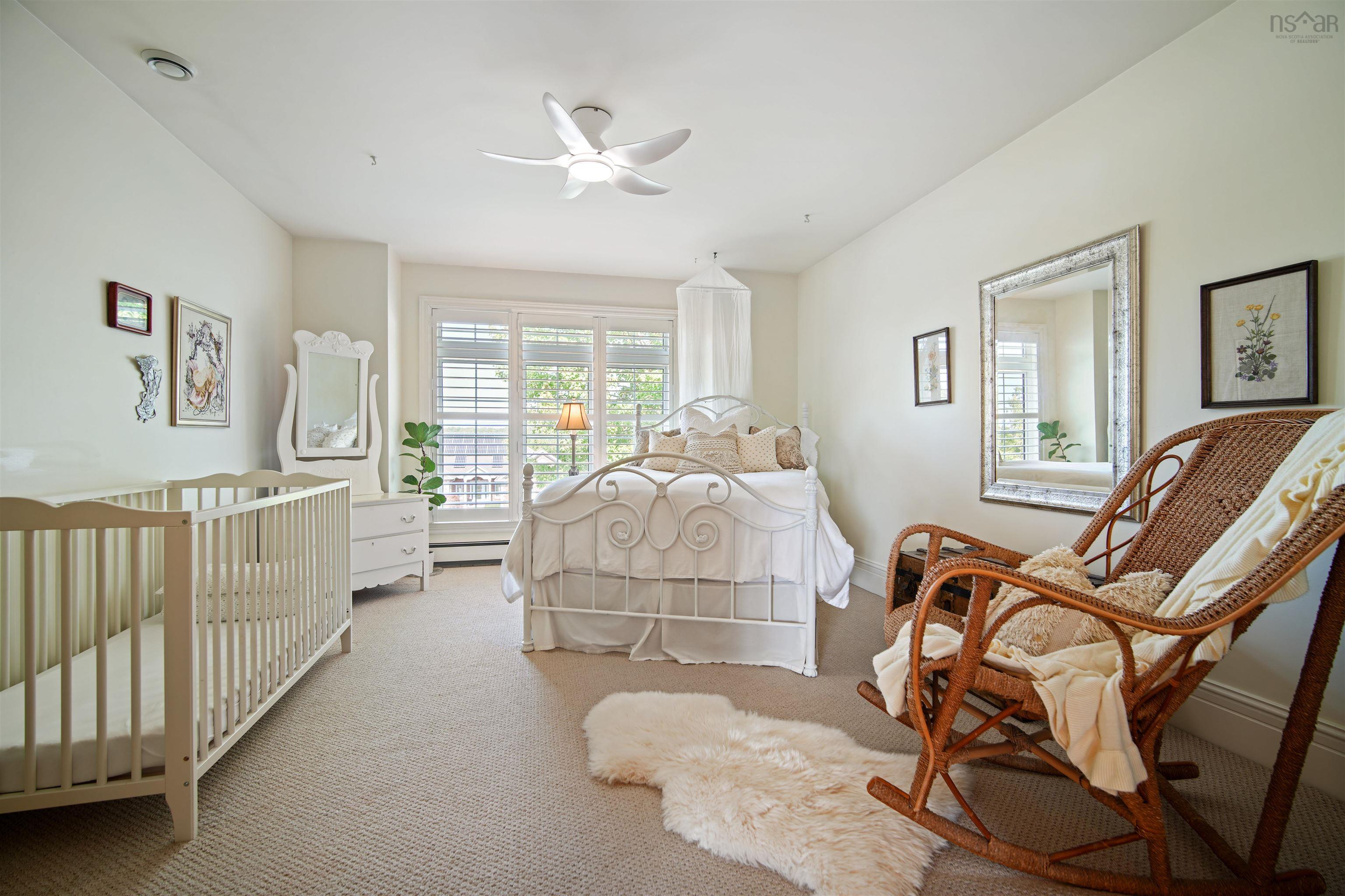 $1,199,000.00: 16 Glenmorren Court, Fall River