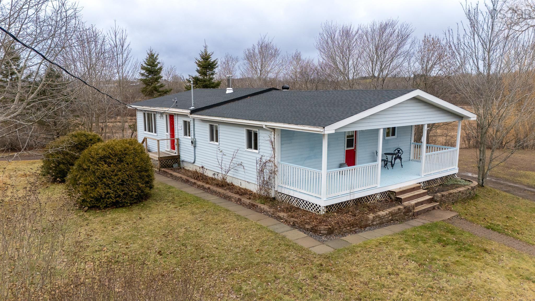 $425,000.00: 1705 Gaspereau River Road, Wallbrook