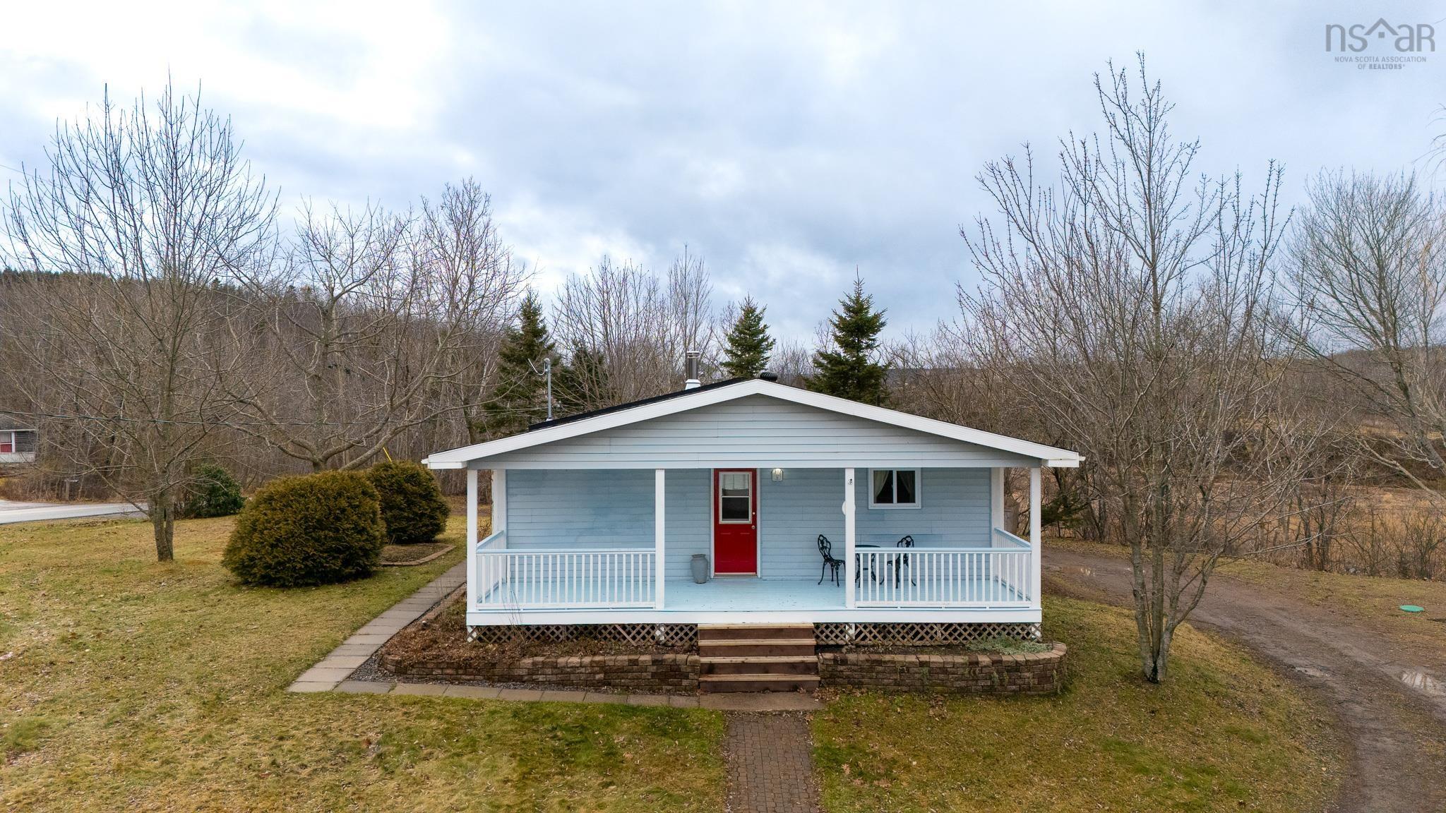 $425,000.00: 1705 Gaspereau River Road, Wallbrook