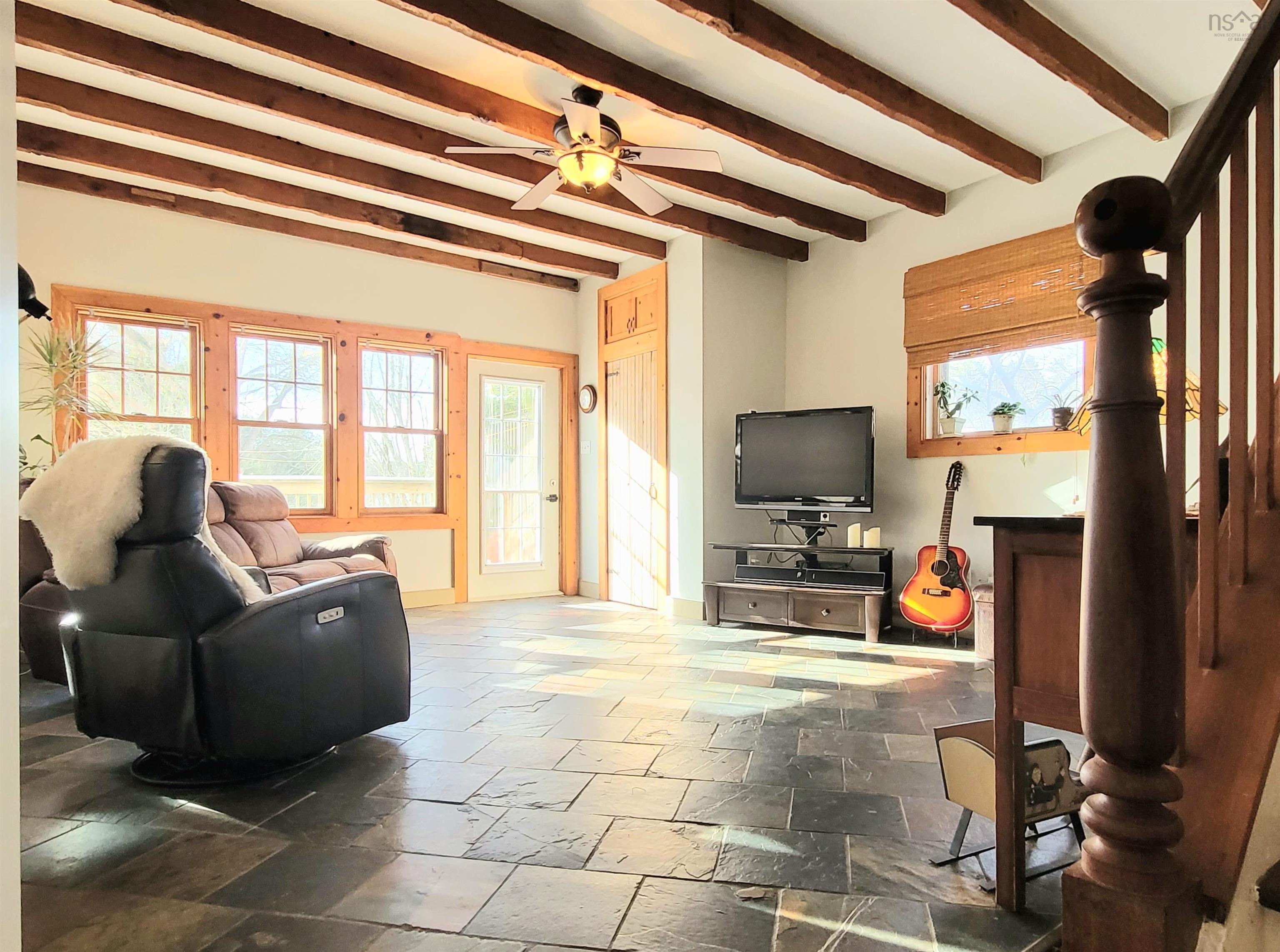 $425,000.00: 380 Highway 8, Milton