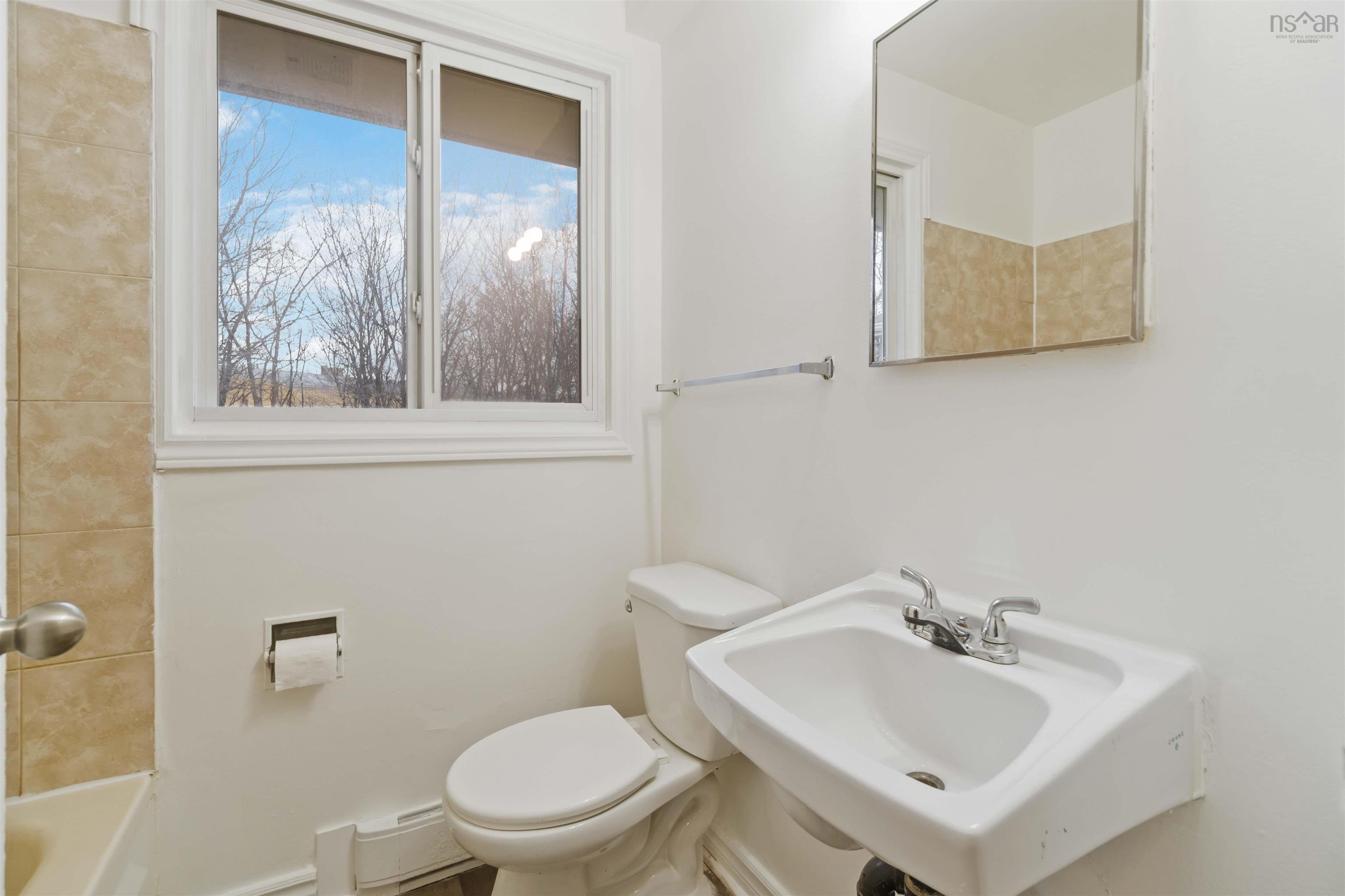 $329,900.00: 41D Leaman Drive, Halifax