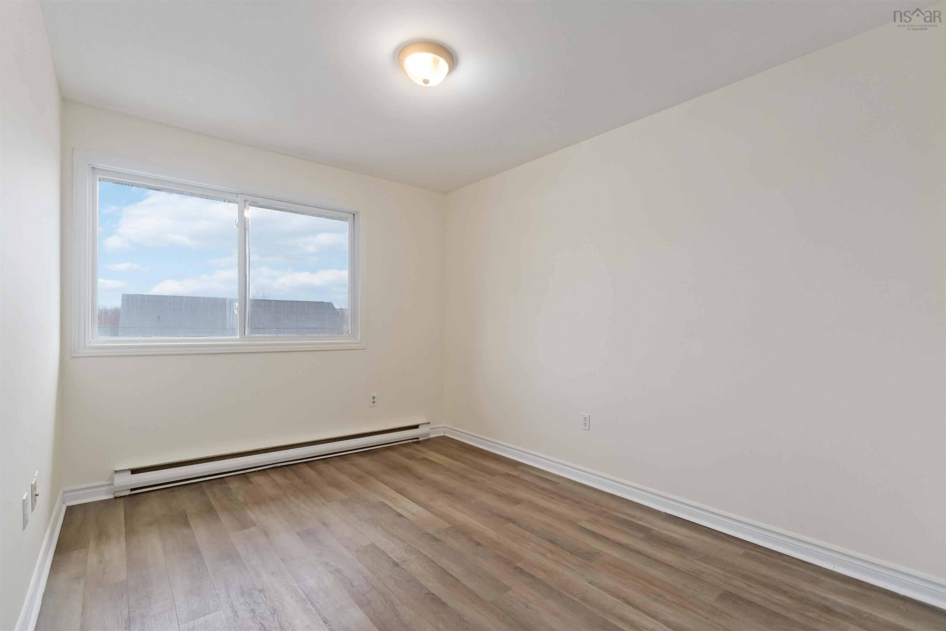 $329,900.00: 41D Leaman Drive, Halifax