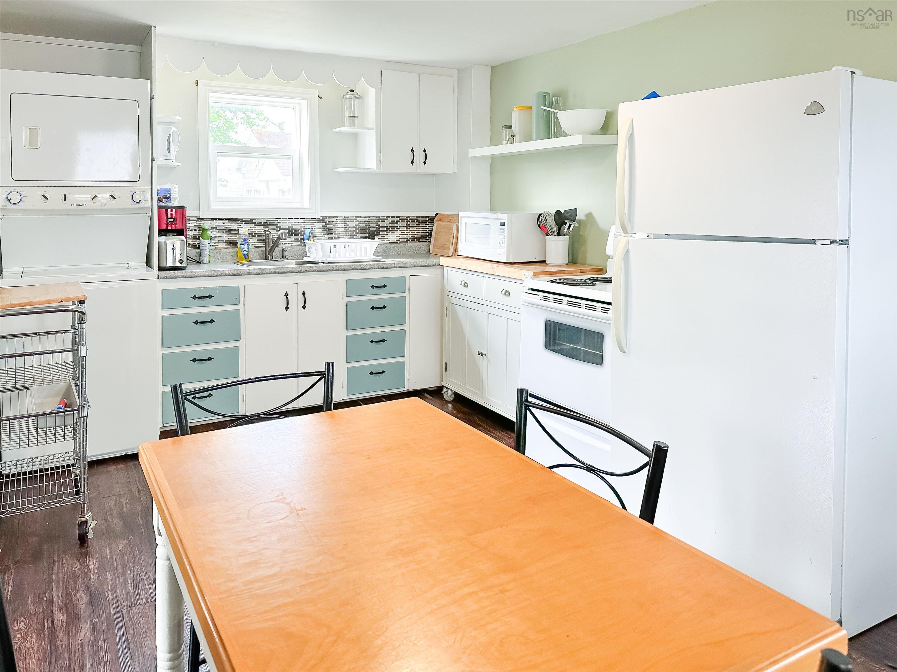 $674,000.00: 10352 Highway 1, Paradise