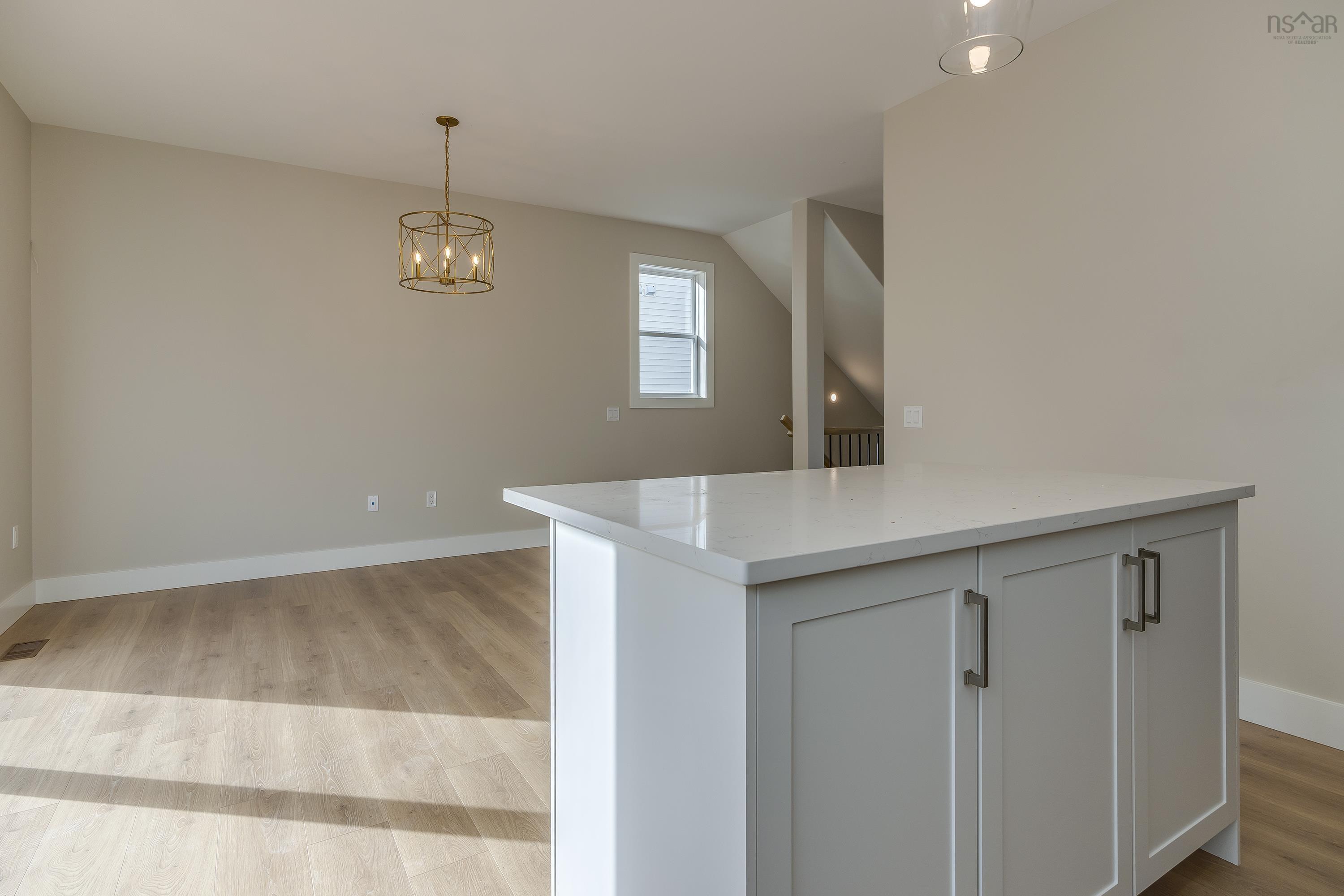 $724,900.00: PC-13 50 Pearlgarden Close, Dartmouth