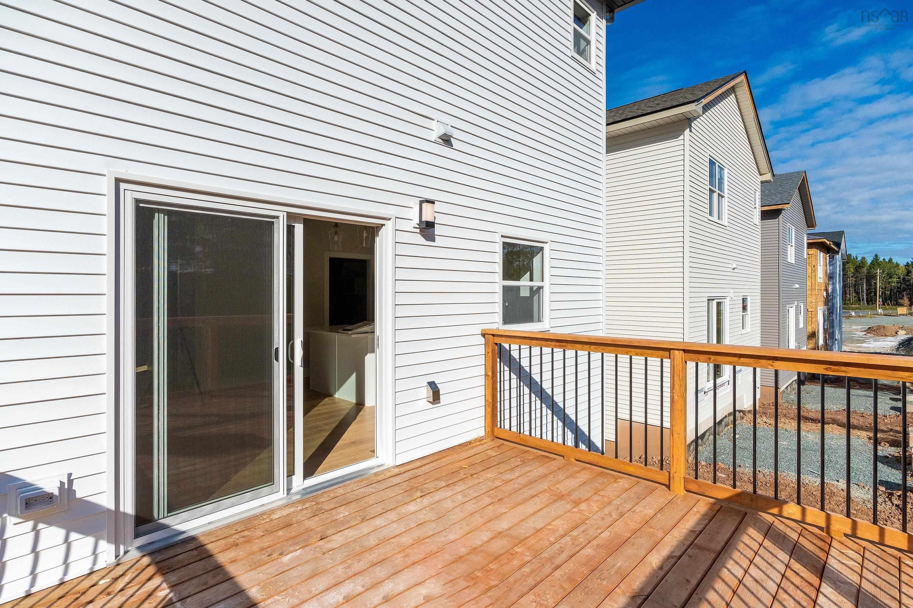 $724,900.00: PC-13 50 Pearlgarden Close, Dartmouth