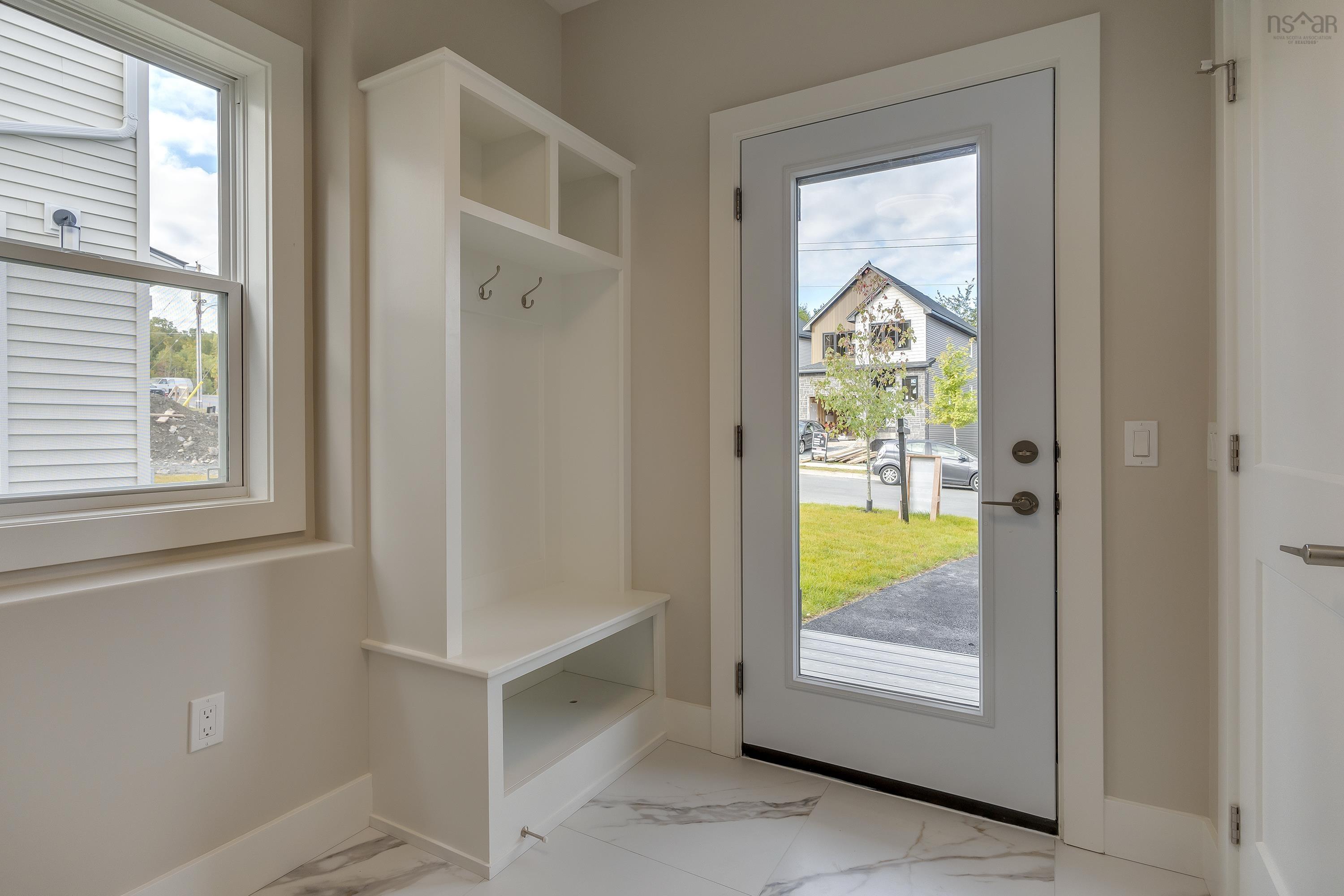 $724,900.00: PC-13 50 Pearlgarden Close, Dartmouth