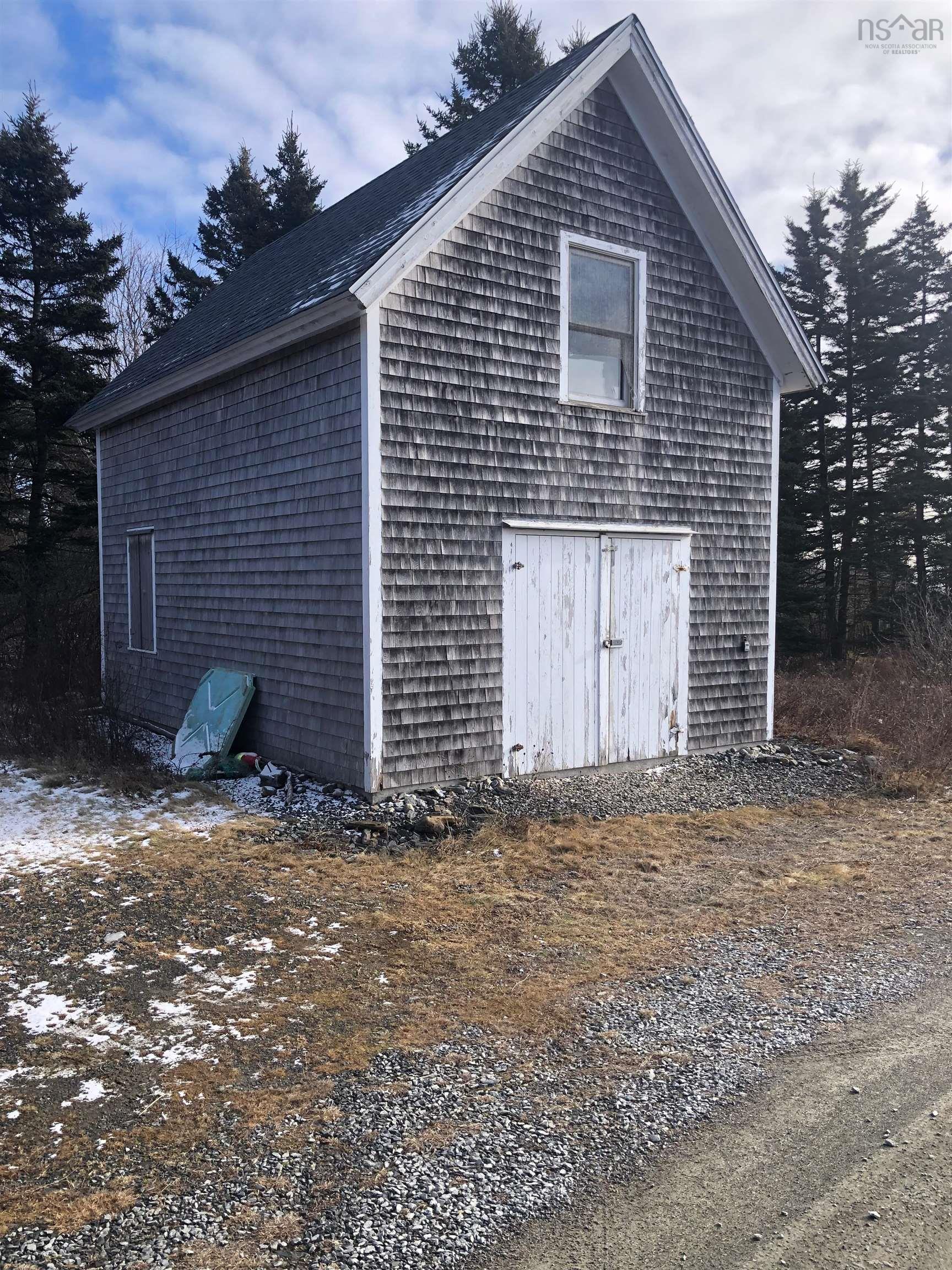 $1,695,000.00: 24 Shoreline Drive, Garden Lots