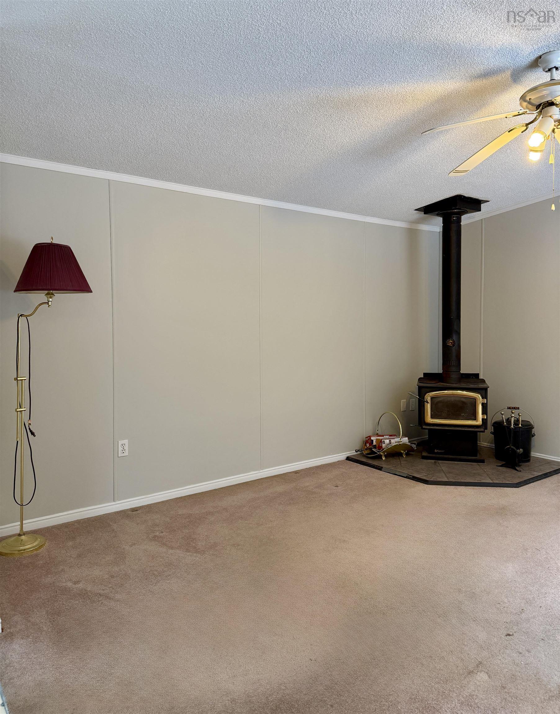 $185,000.00: 43 Dhugald Drive, Salmon River