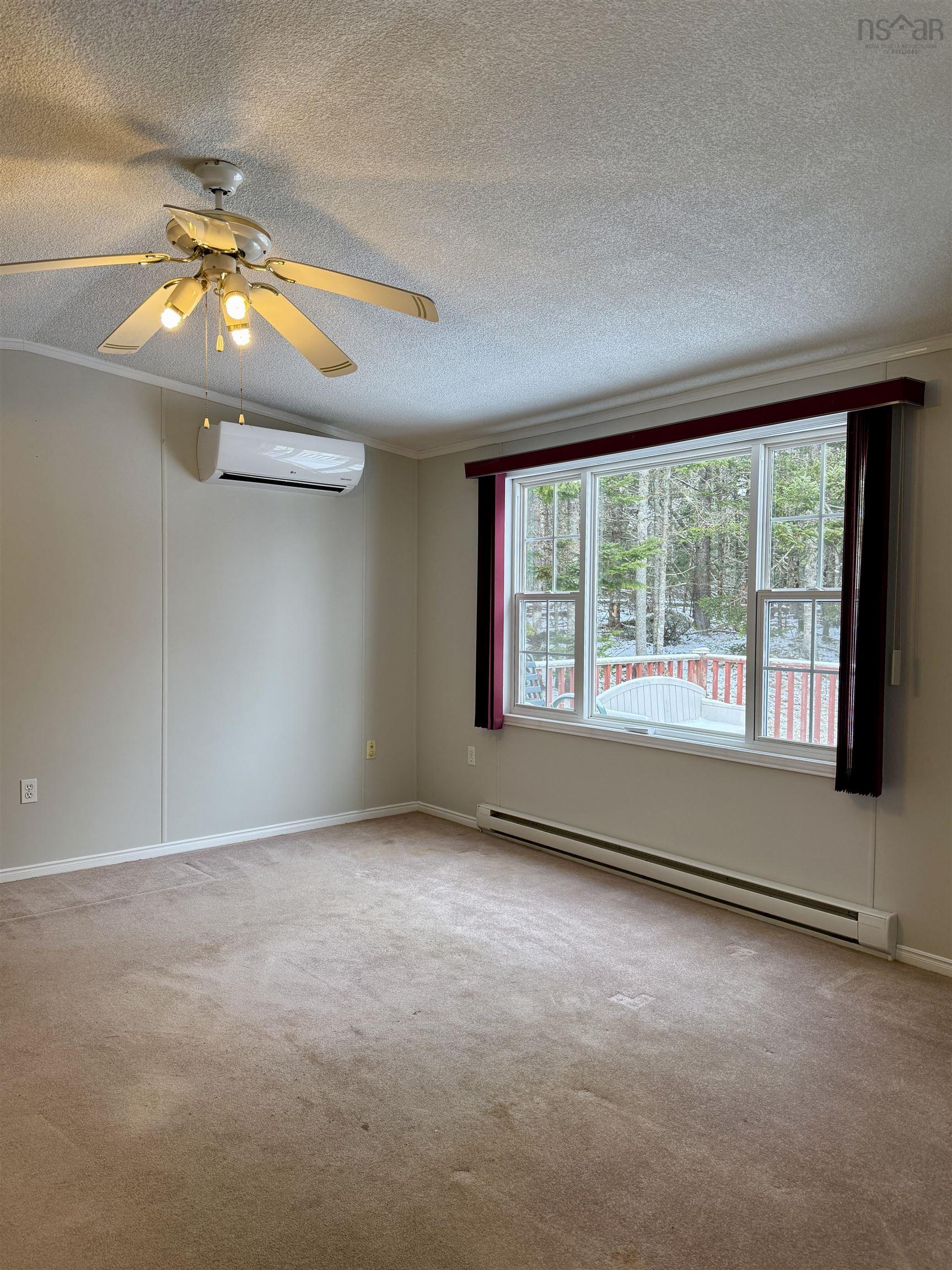 $185,000.00: 43 Dhugald Drive, Salmon River