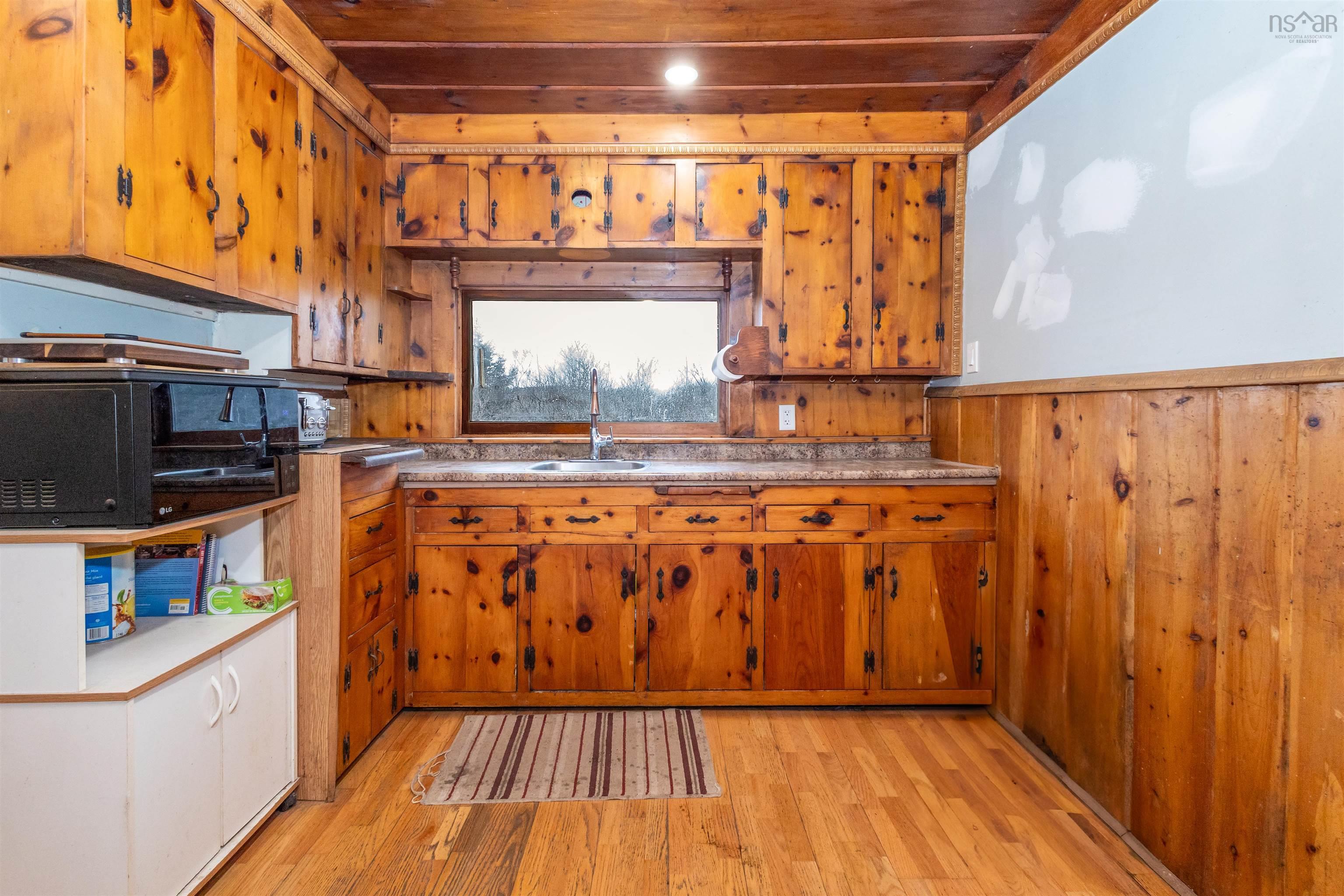 $139,000.00: 14766 Highway Highway, Red Islands