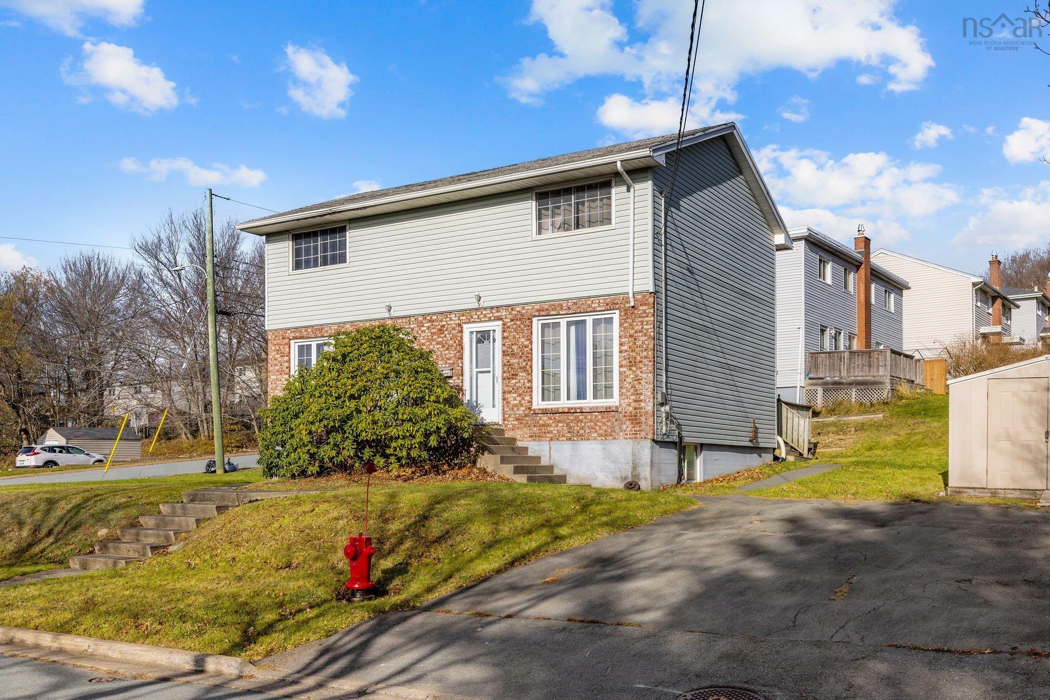 $475,000.00: 53 / 53.5 Lynn Drive, Dartmouth