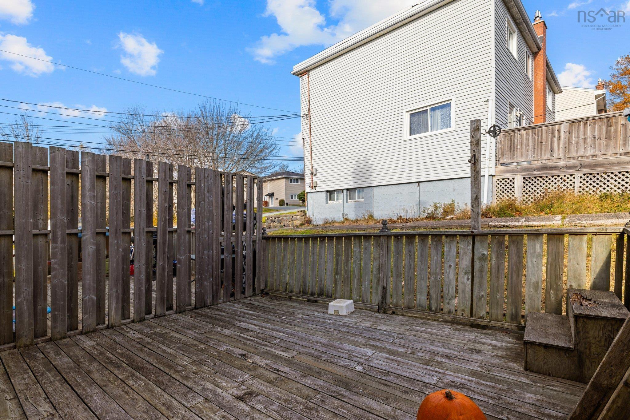 $475,000.00: 53 / 53.5 Lynn Drive, Dartmouth