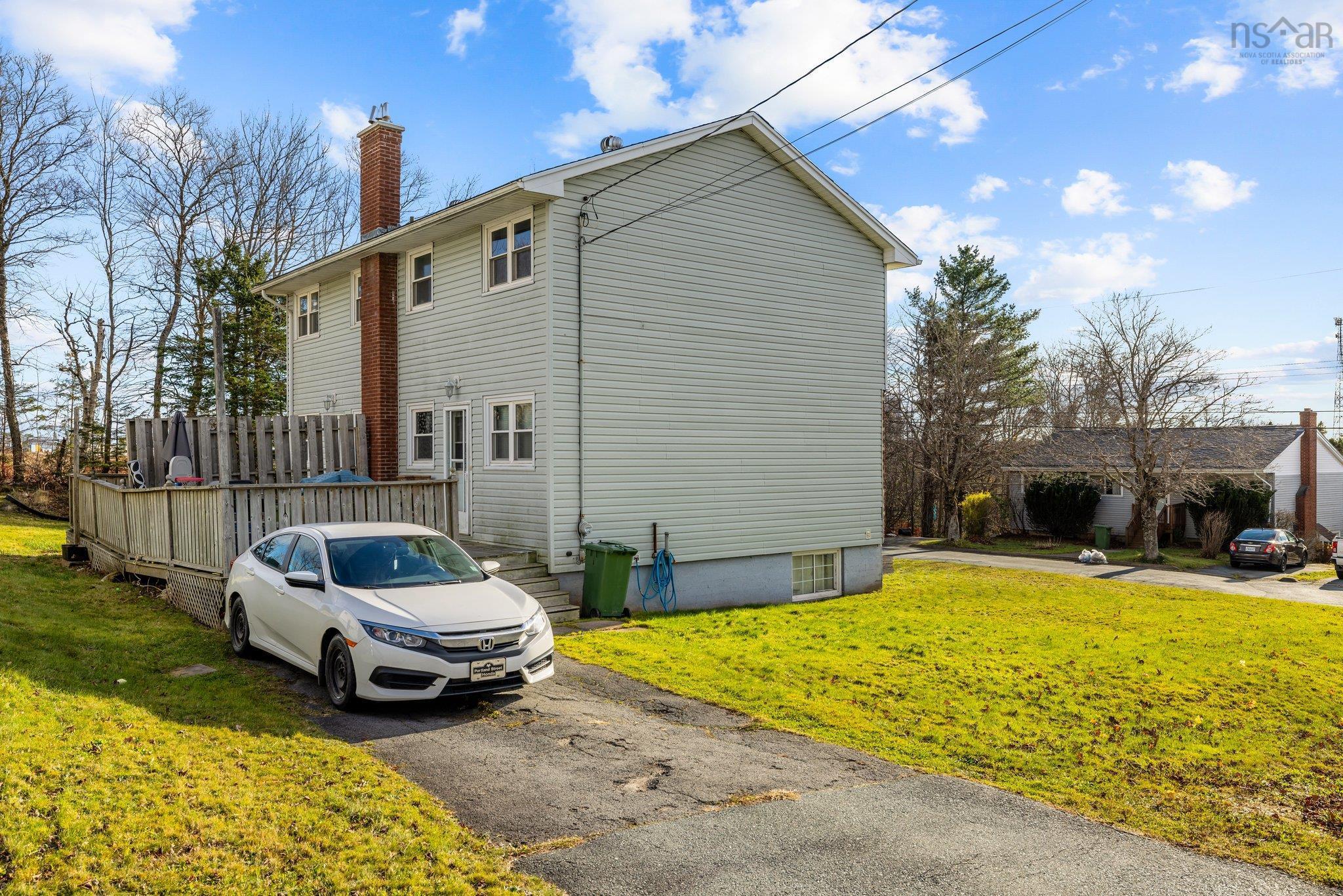 $475,000.00: 53 / 53.5 Lynn Drive, Dartmouth