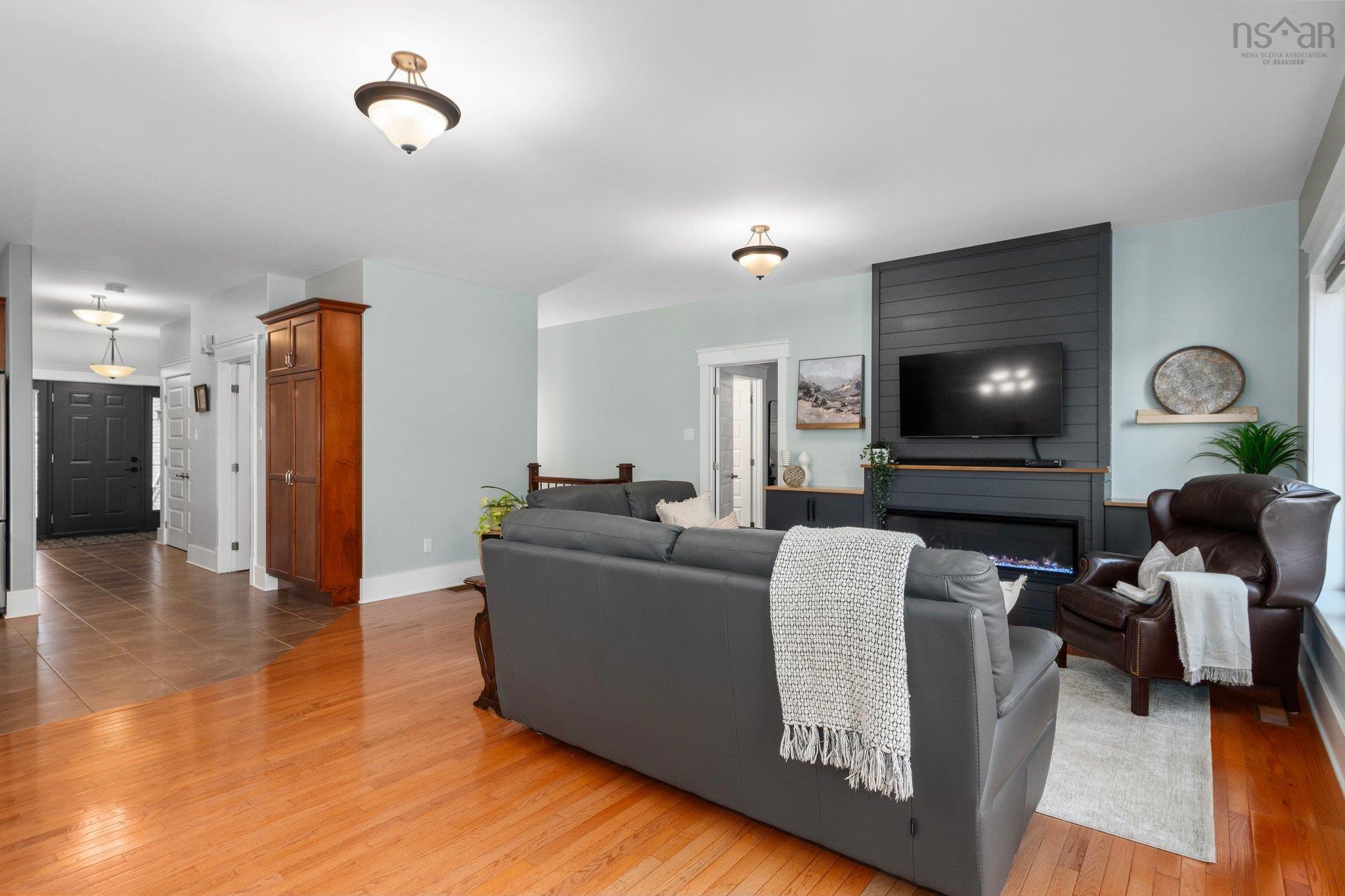 $724,900.00: 297 Freshwater Trail, Dartmouth