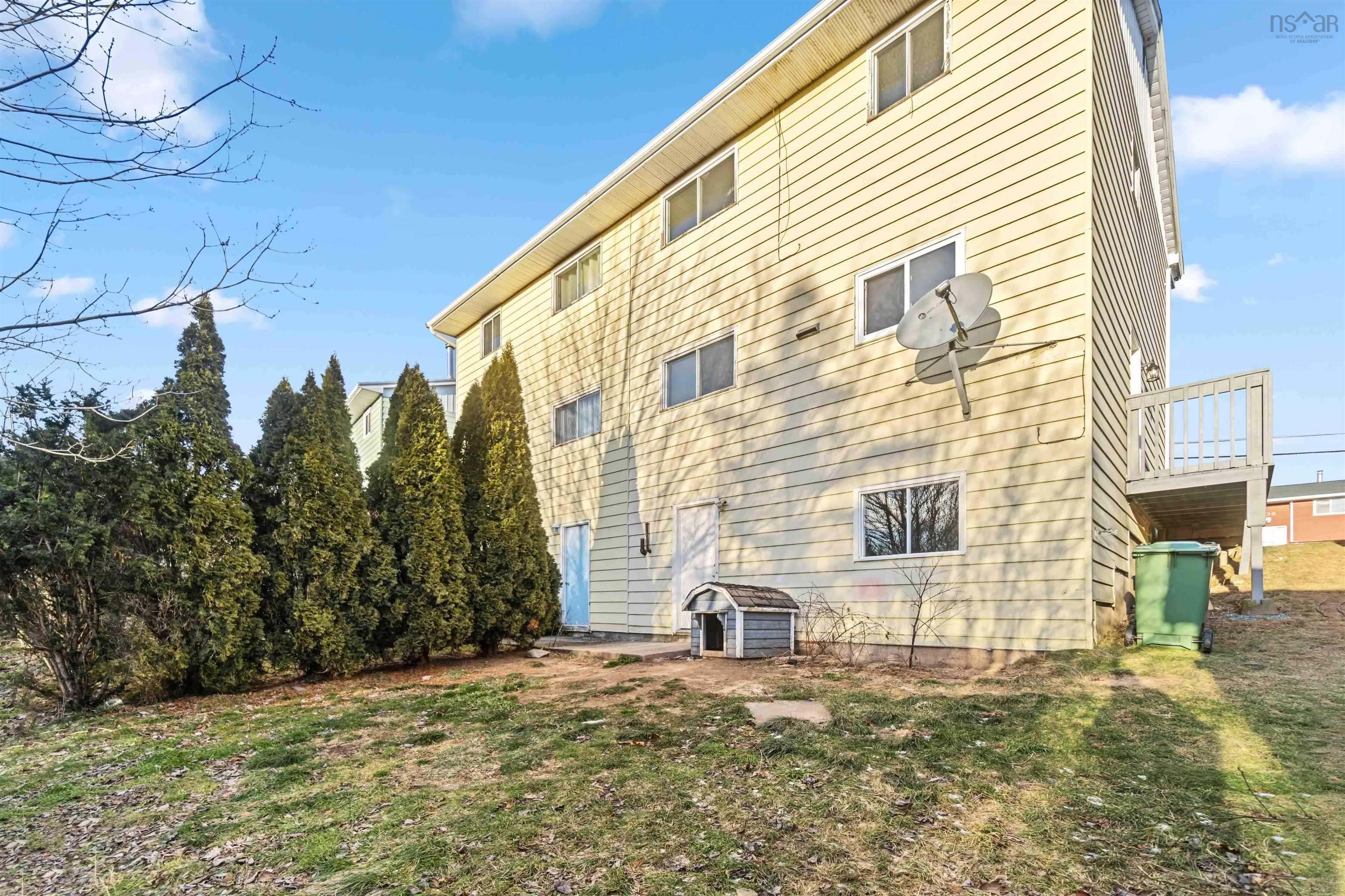 $399,900.00: 395 POPLAR Street, Cole Harbour