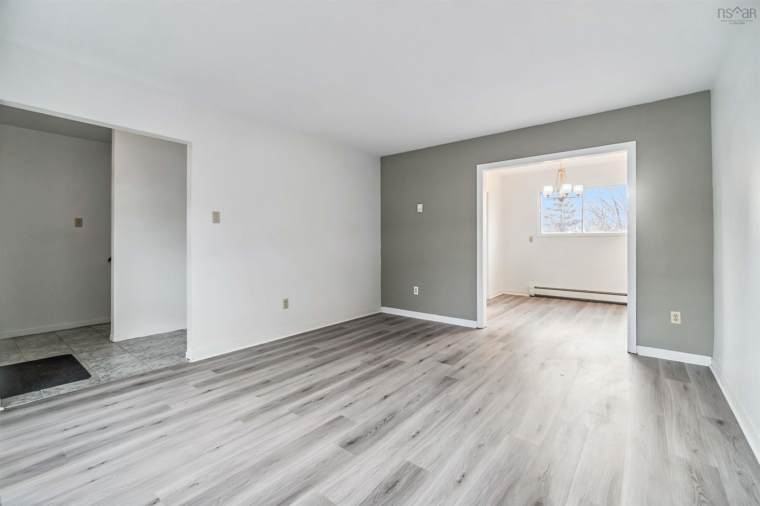 $399,900.00: 395 POPLAR Street, Cole Harbour